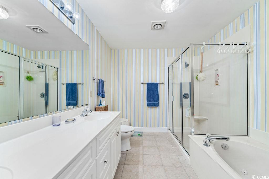 489-1 Golden Bear Dr. Unit: 1