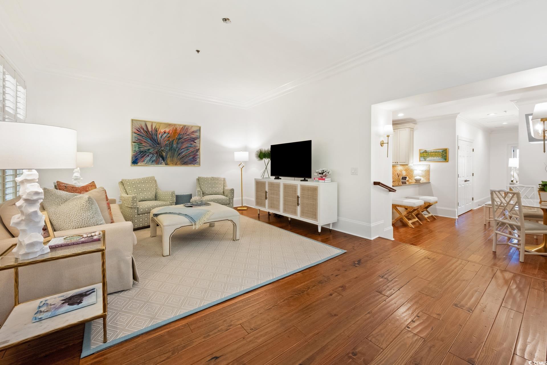 815 Front St. Unit: 2-H