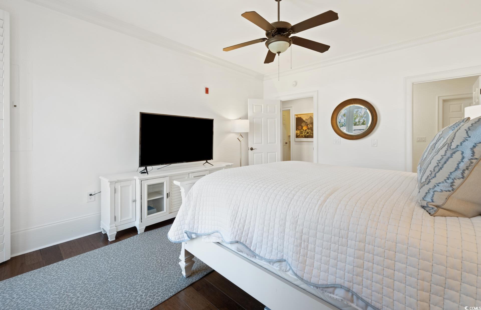 815 Front St. Unit: 2-H