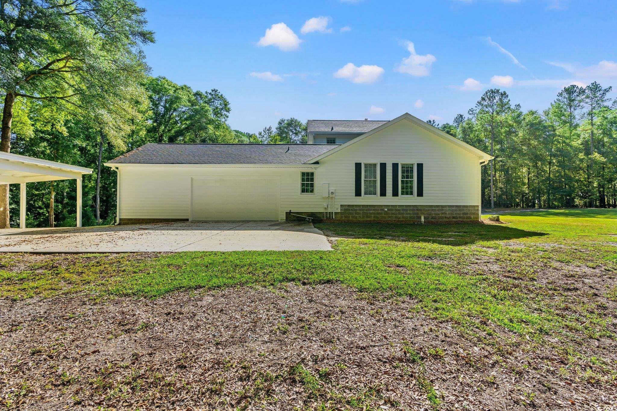 3293 Center Rd.