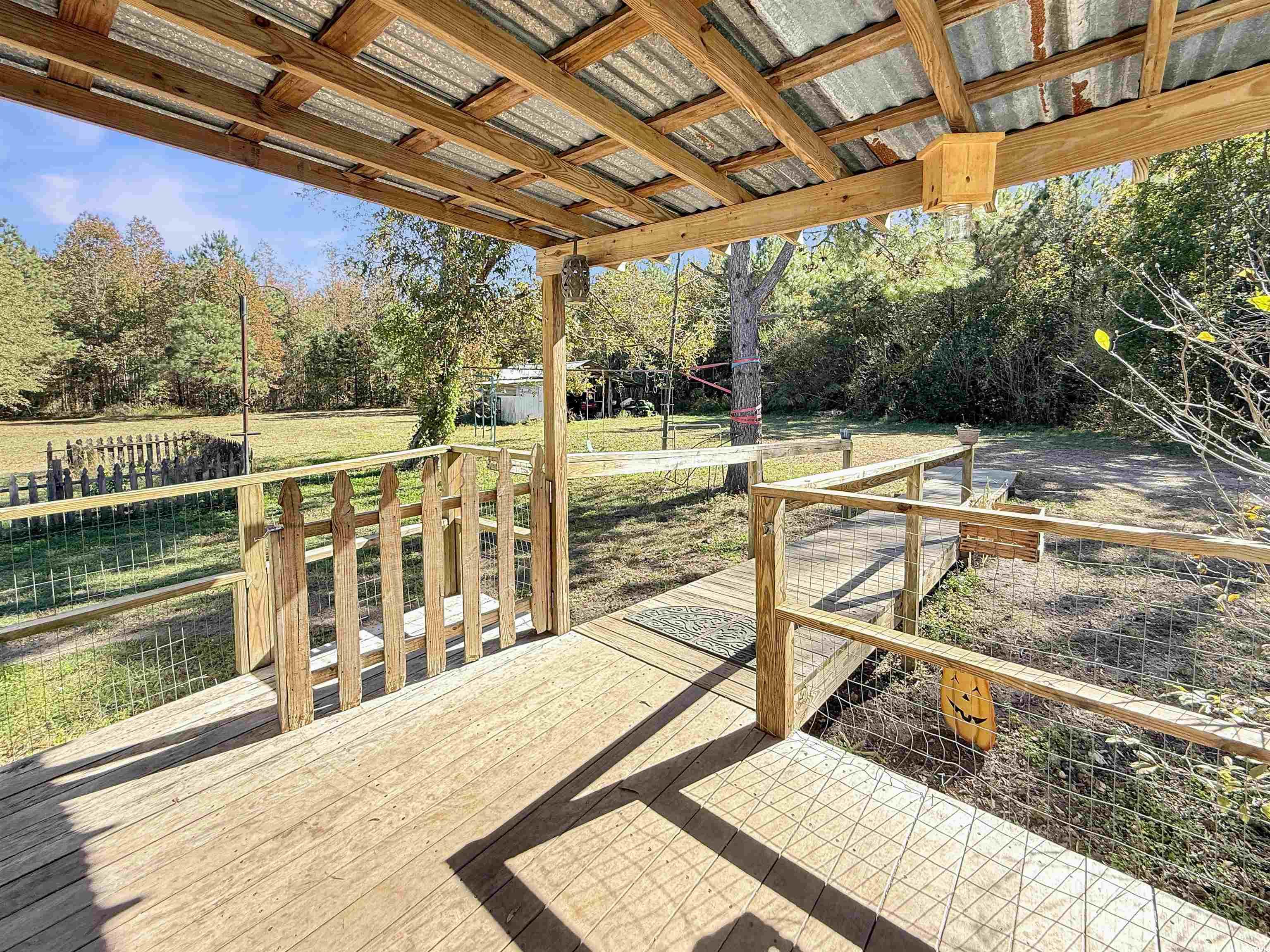 3264 Ten Acre Rd.