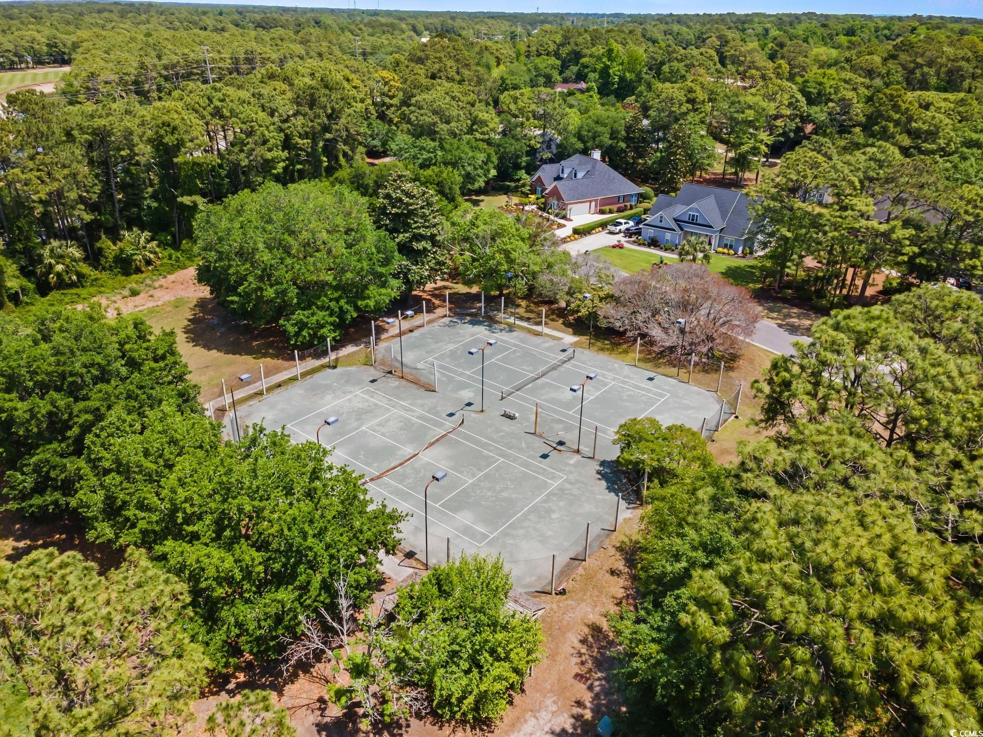 76 Stillwood Dr. Unit: 4
