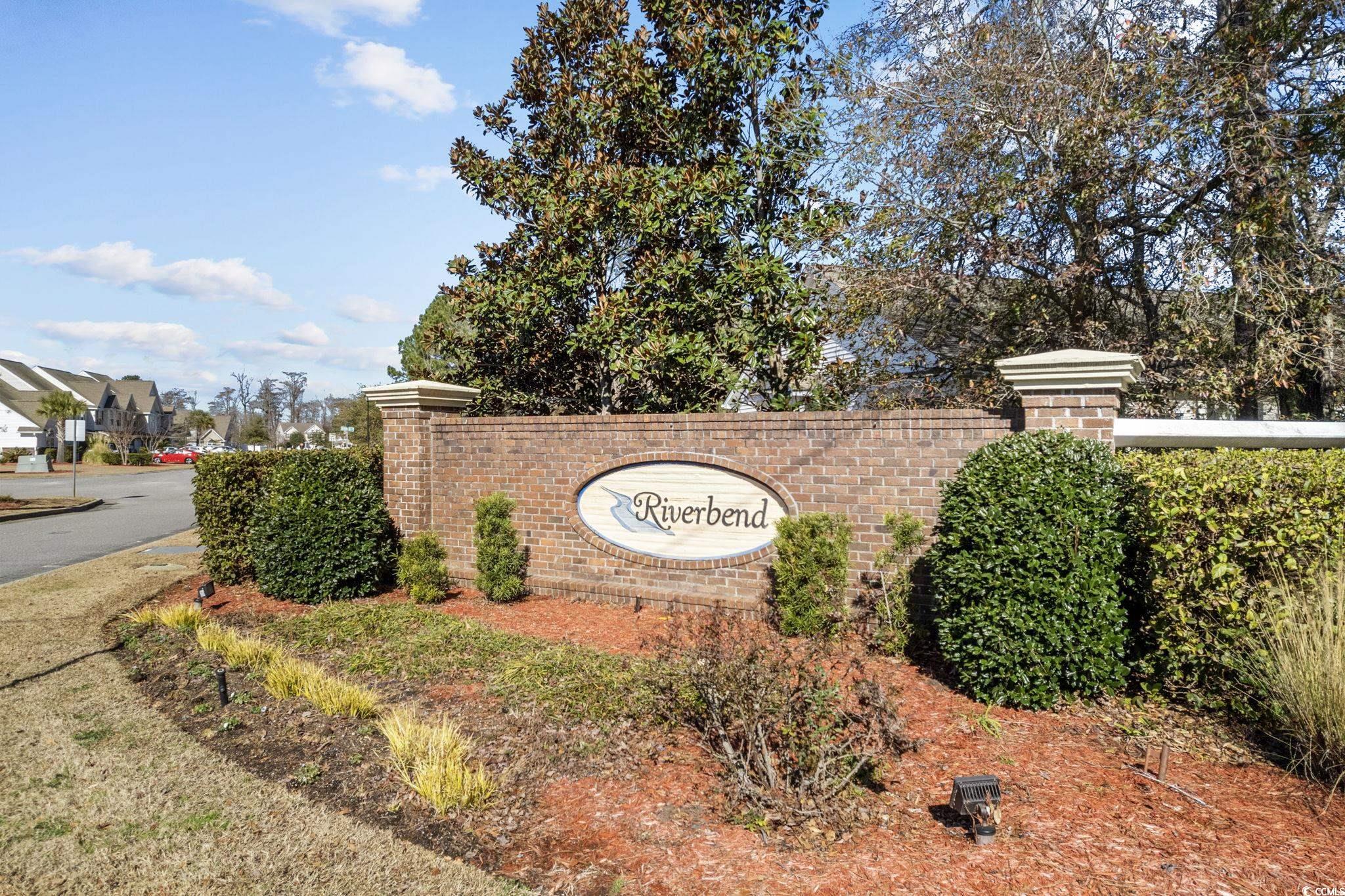 783 Riverward Dr.