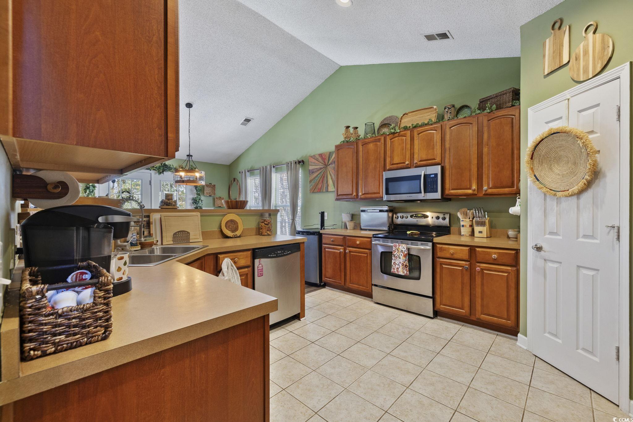 783 Riverward Dr.