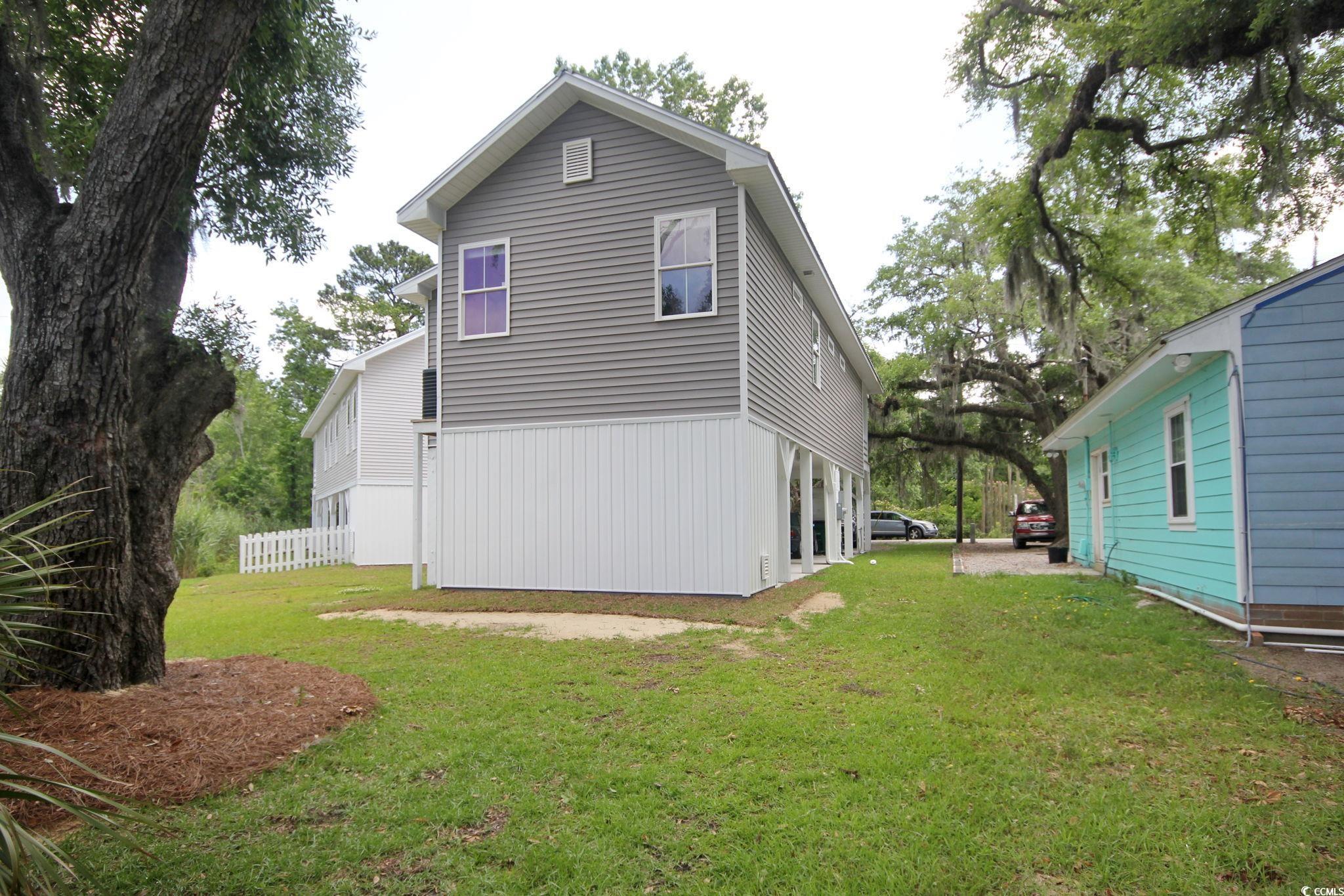 610 Bayview Dr.