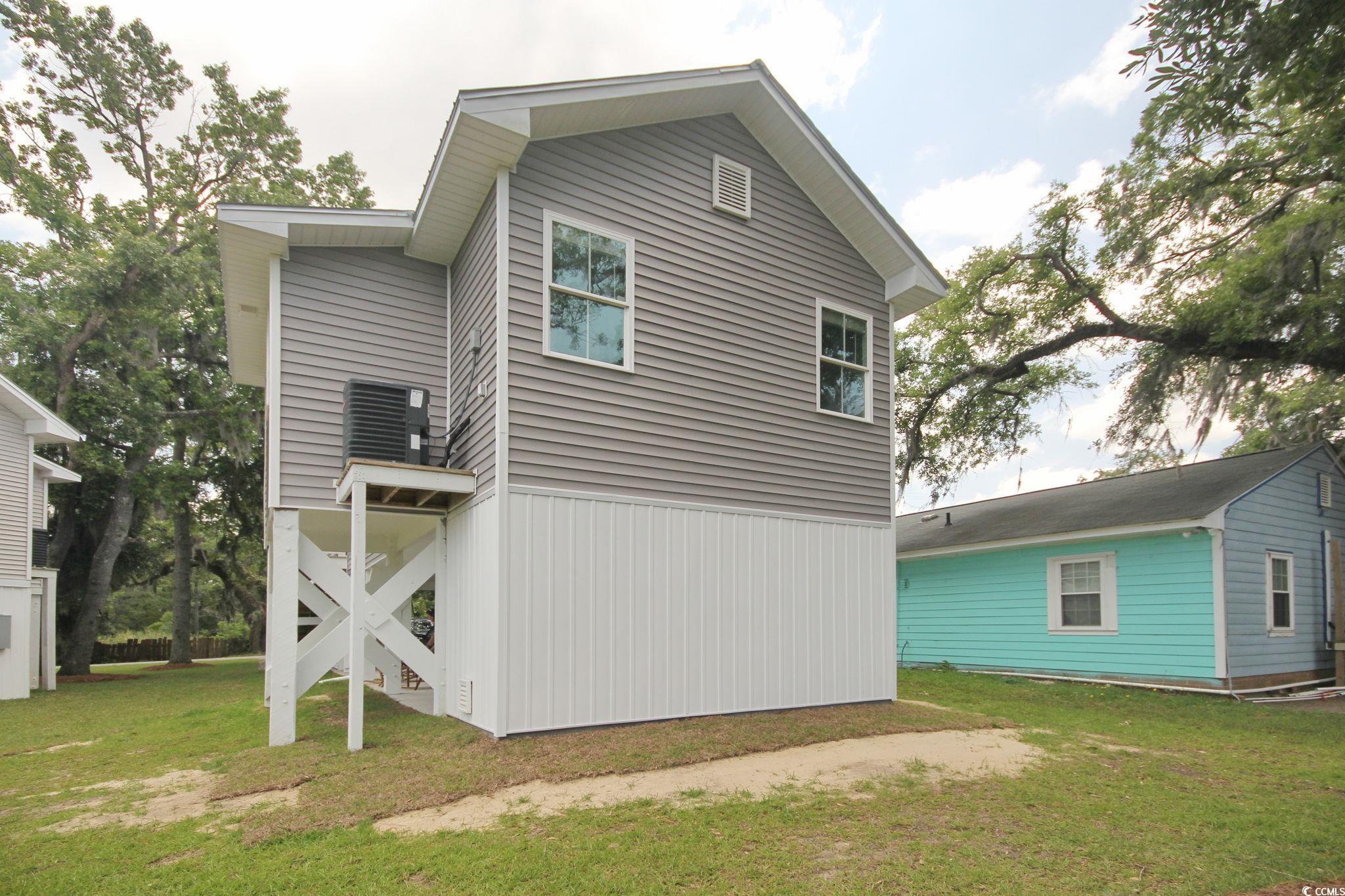 610 Bayview Dr.