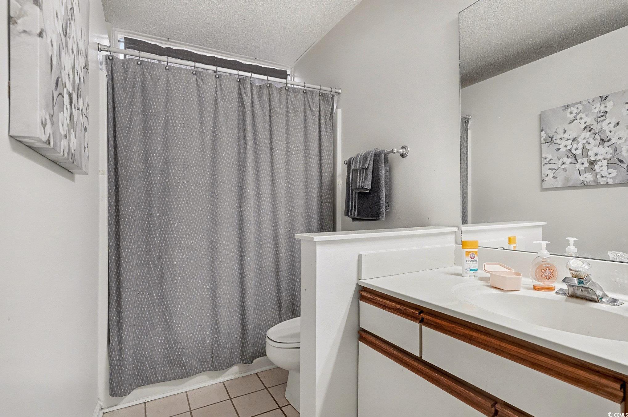 140 Spanish Oak Ct. Unit: E