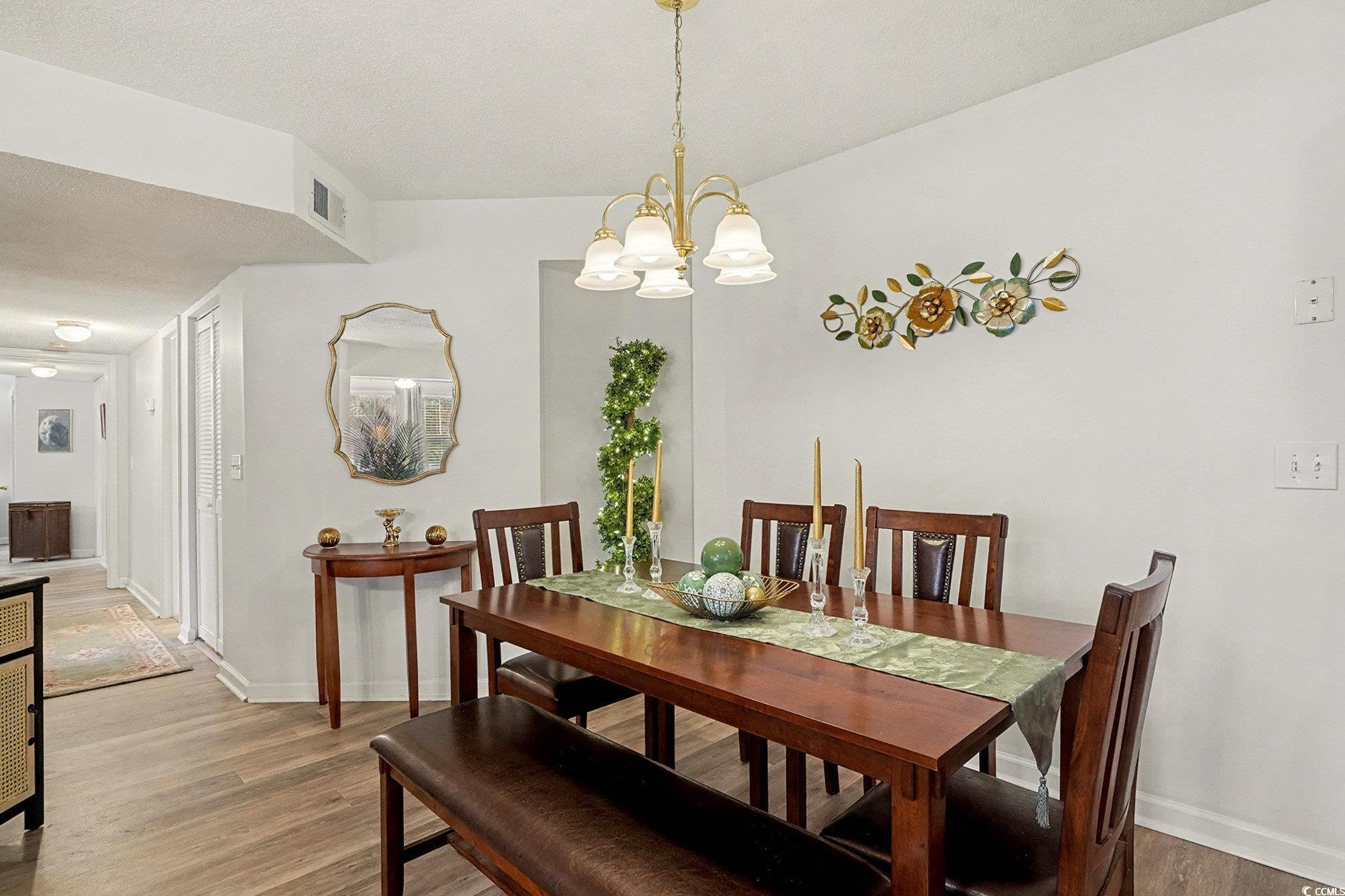 140 Spanish Oak Ct. Unit: E
