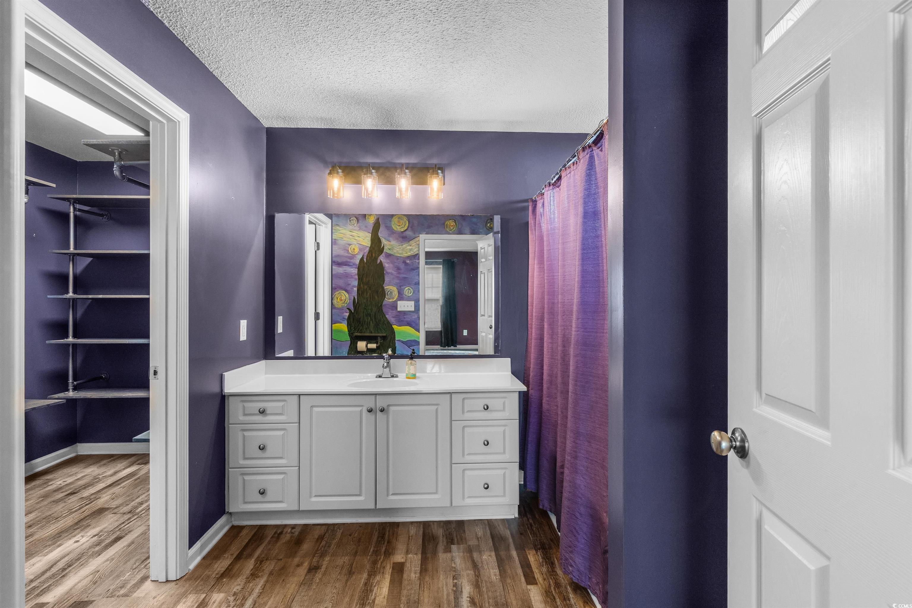 5029 Capulet Circle