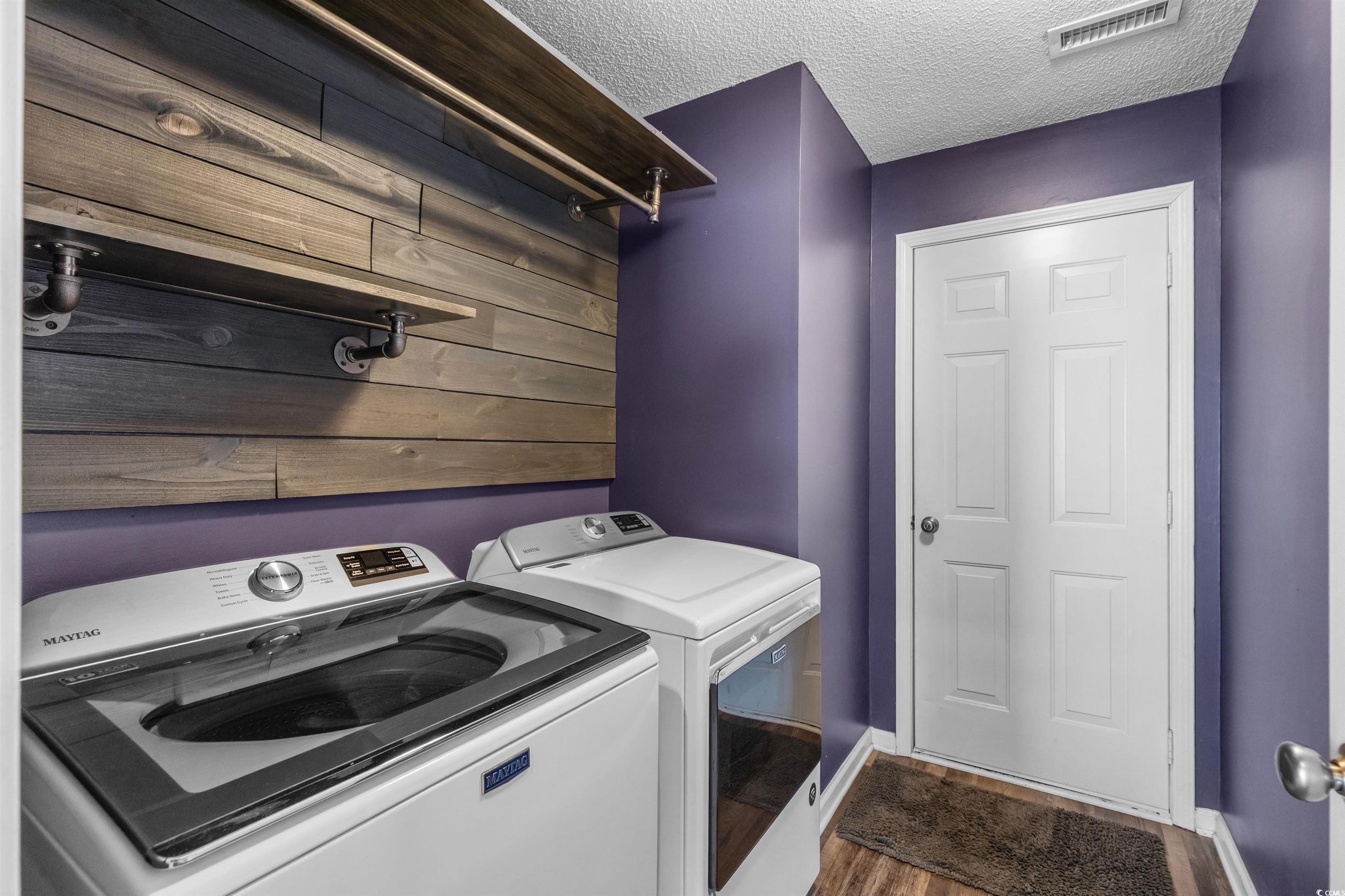 5029 Capulet Circle