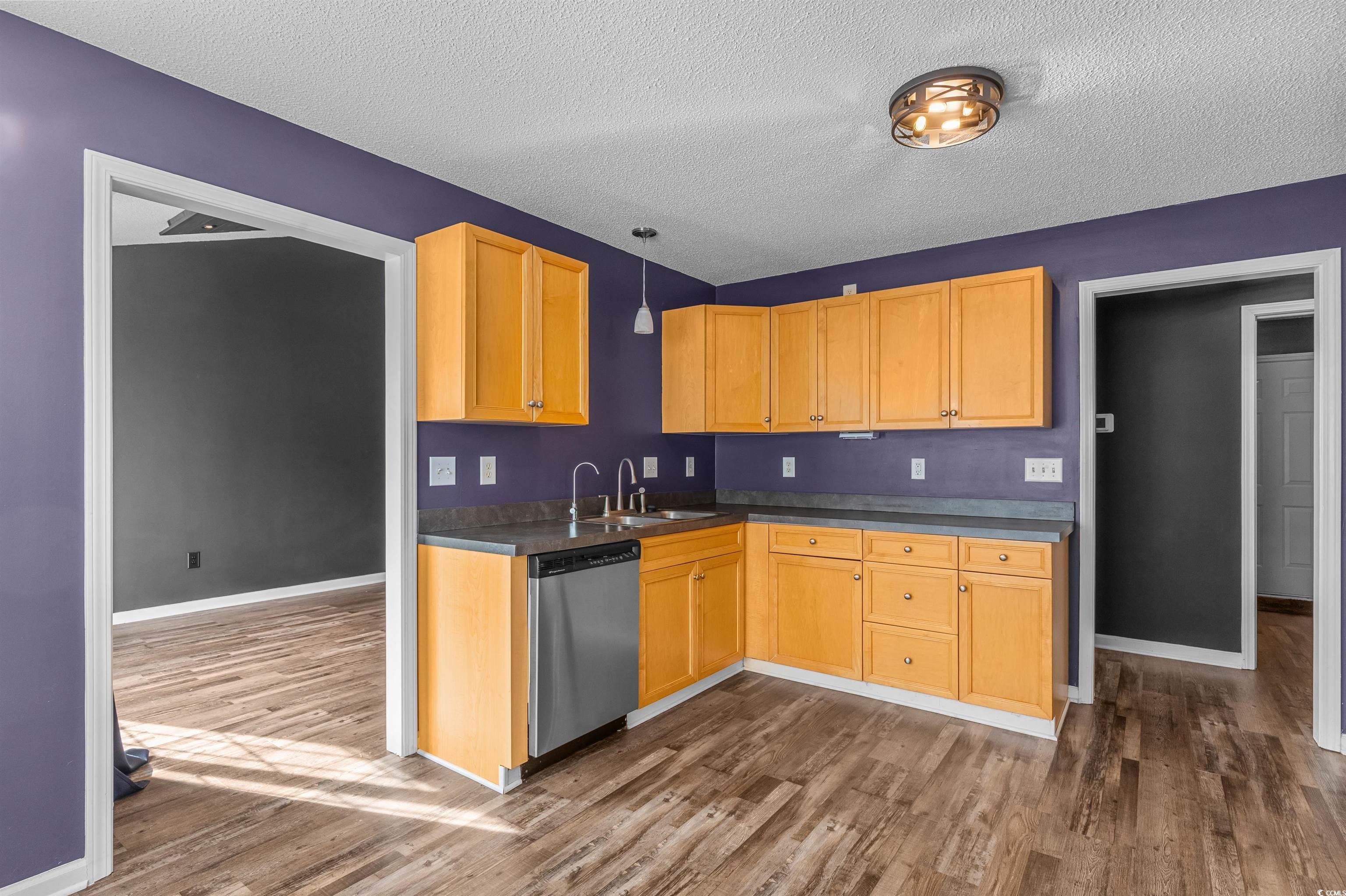 5029 Capulet Circle