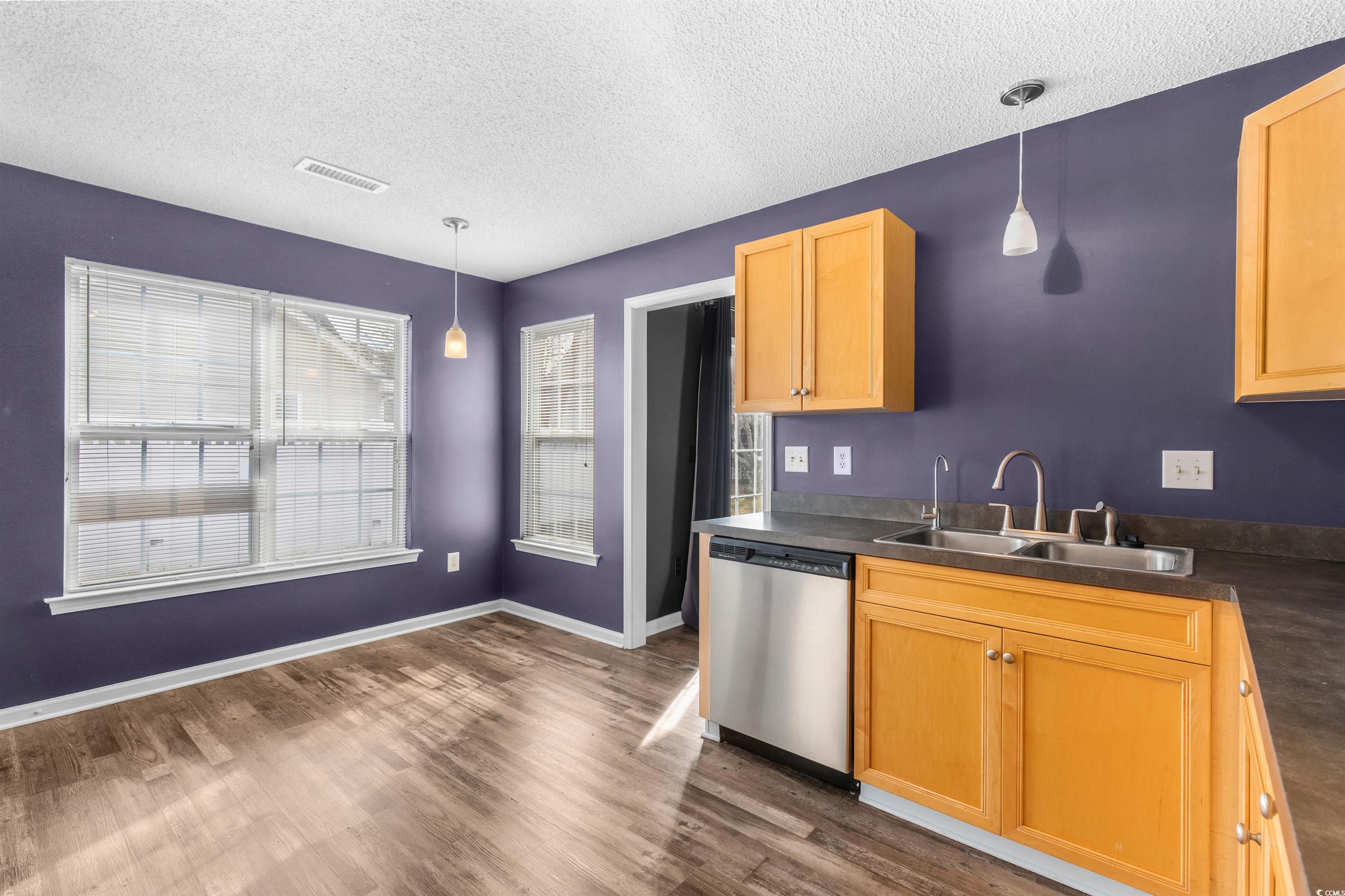 5029 Capulet Circle