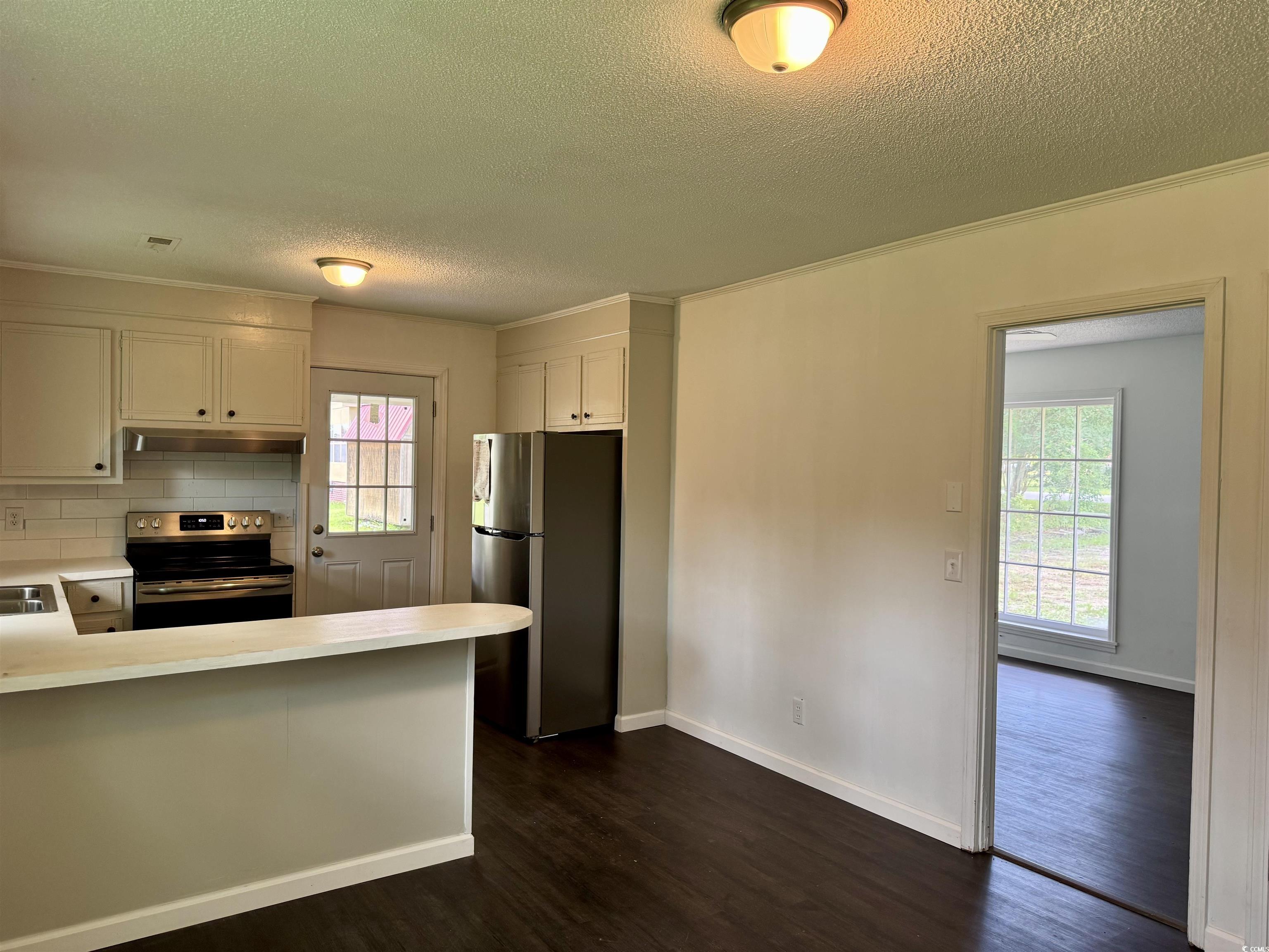 109 S Maple Ave.