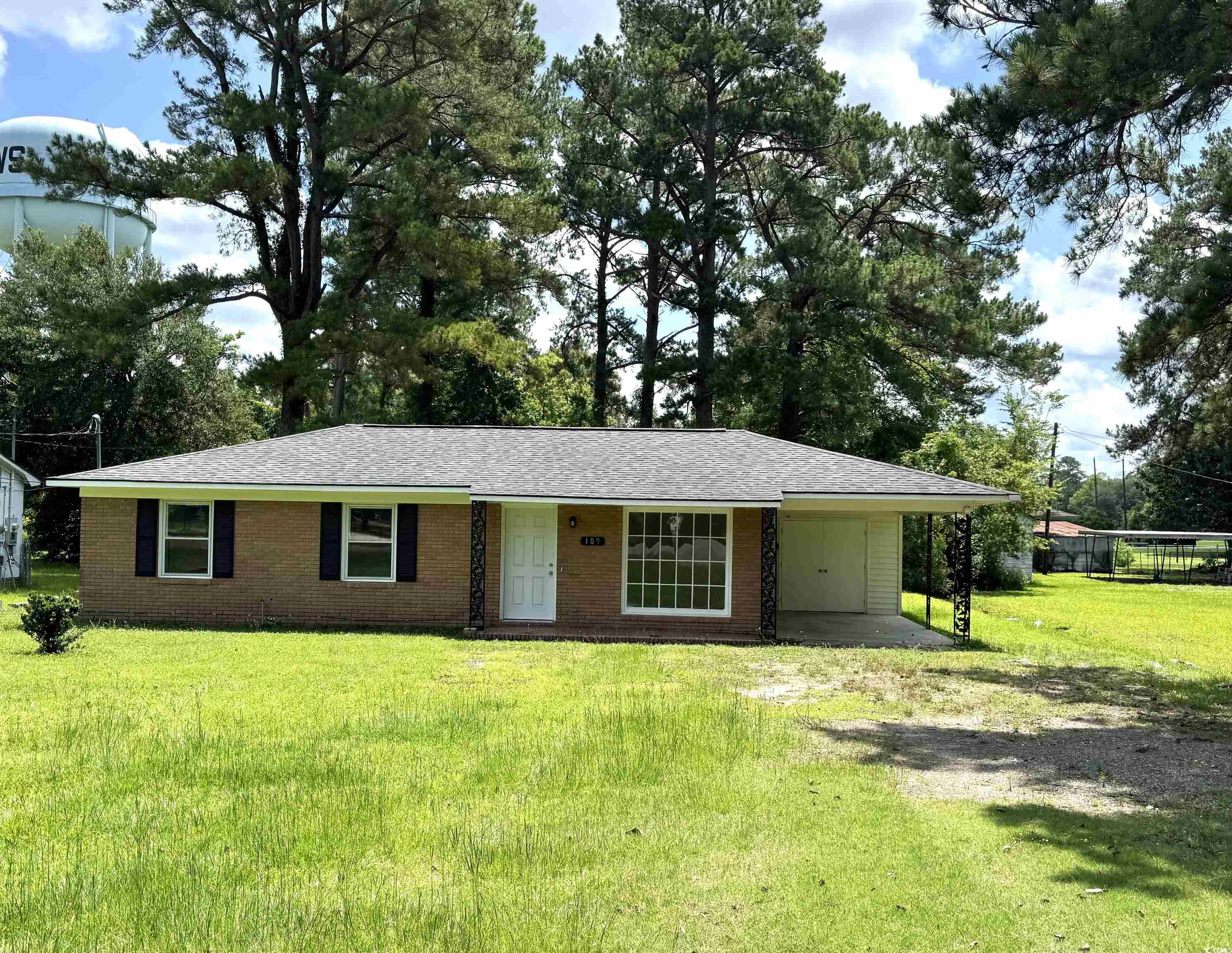 109 S Maple Ave.