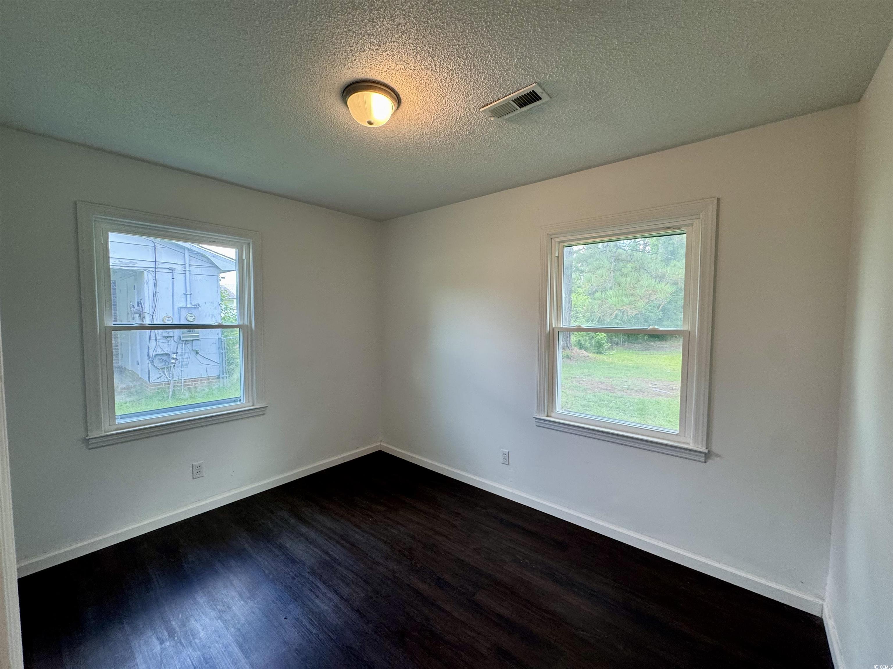 109 S Maple Ave.