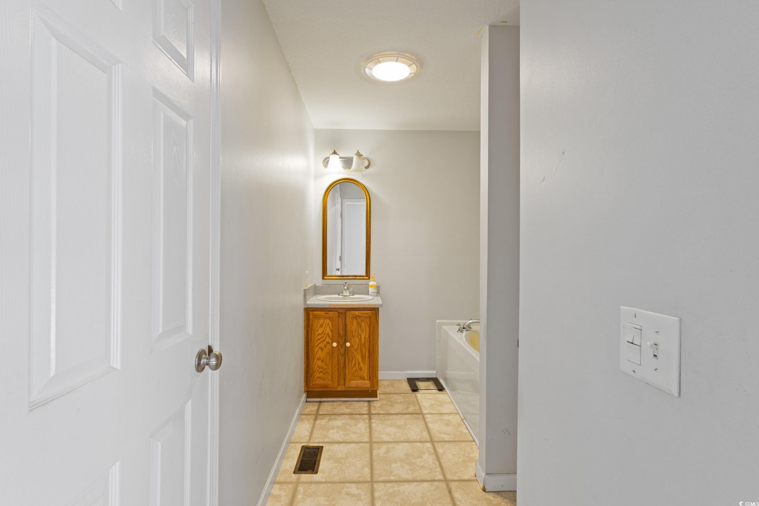 1506 Southern Crest Dr.