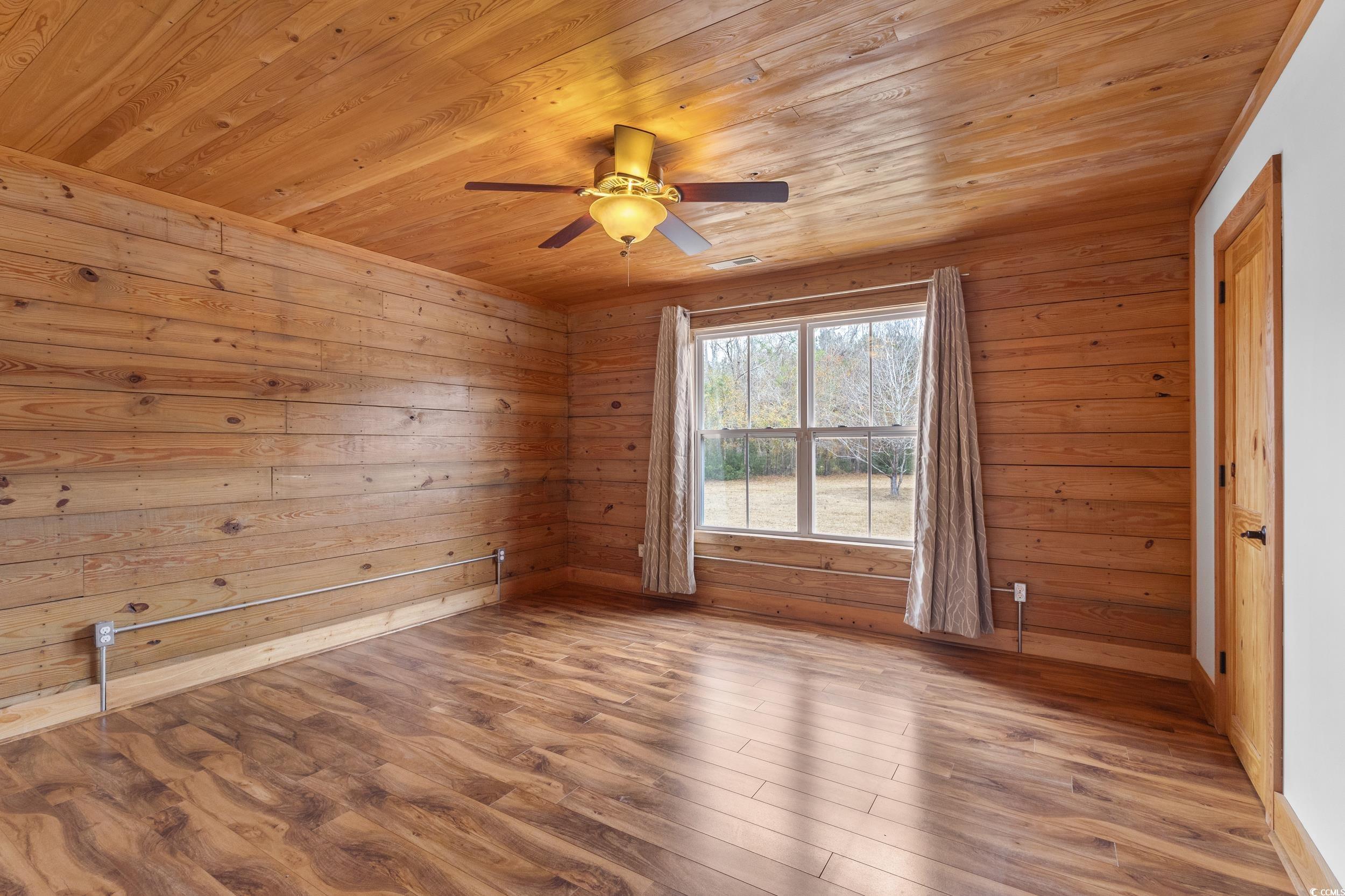 33332 County Line Rd.