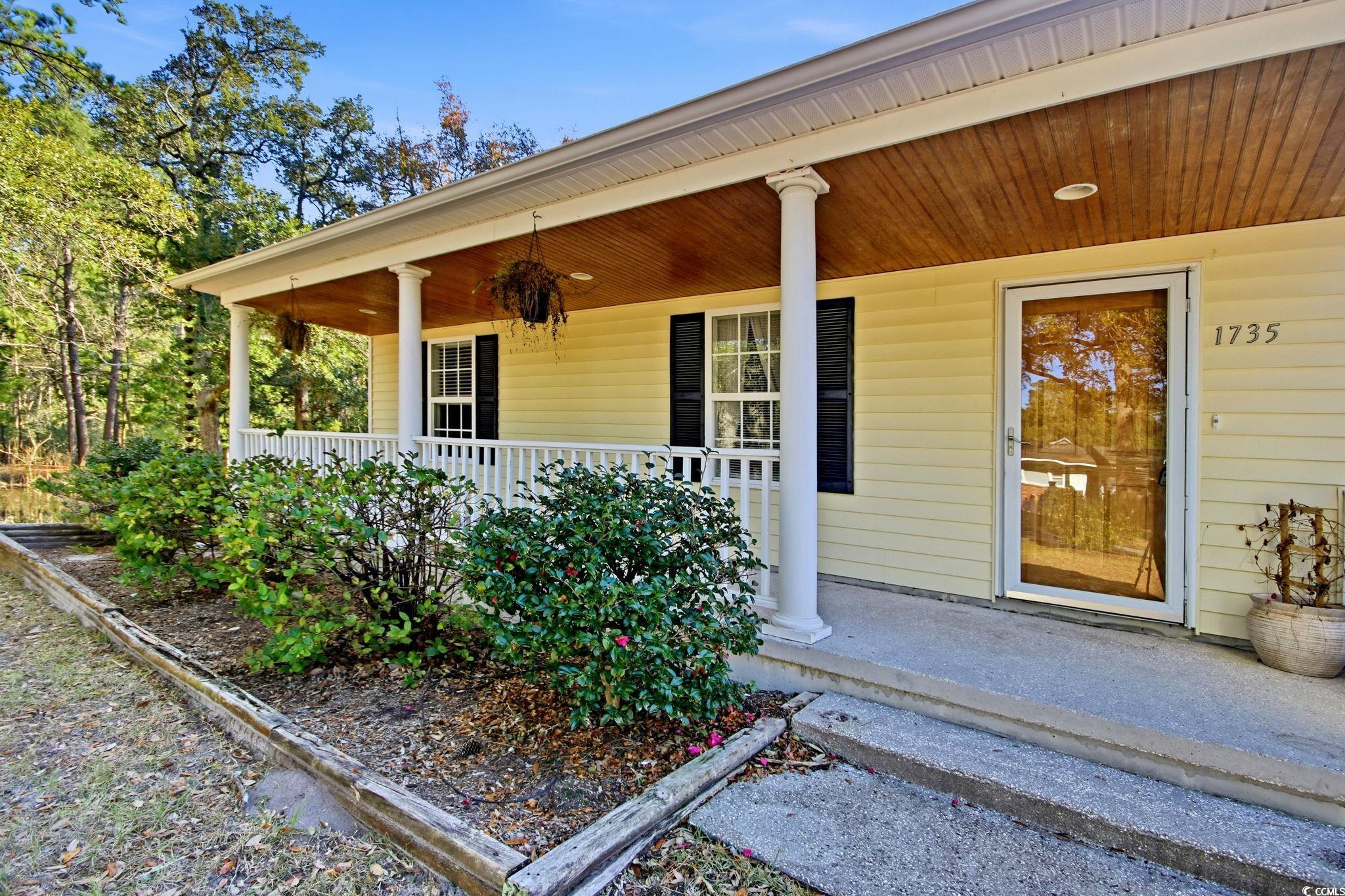 1735 Rice St.