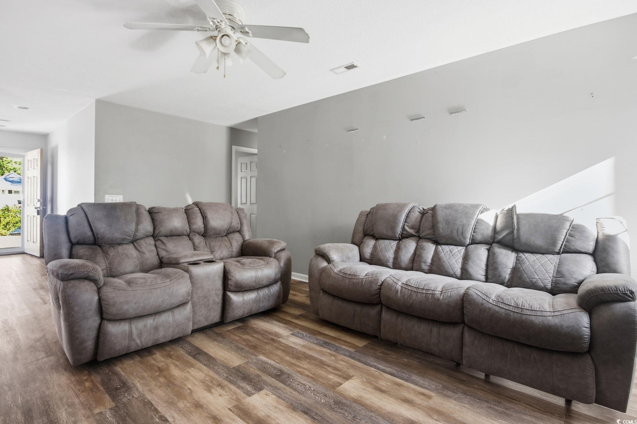 1735 Rice St.