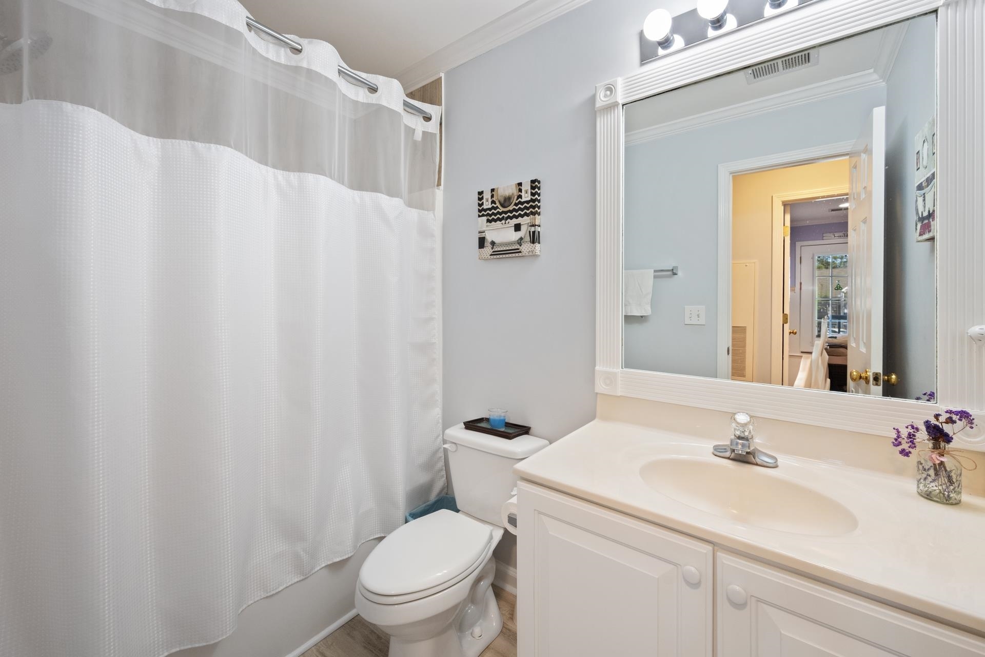 4665 Fringetree Dr. Unit: 5E