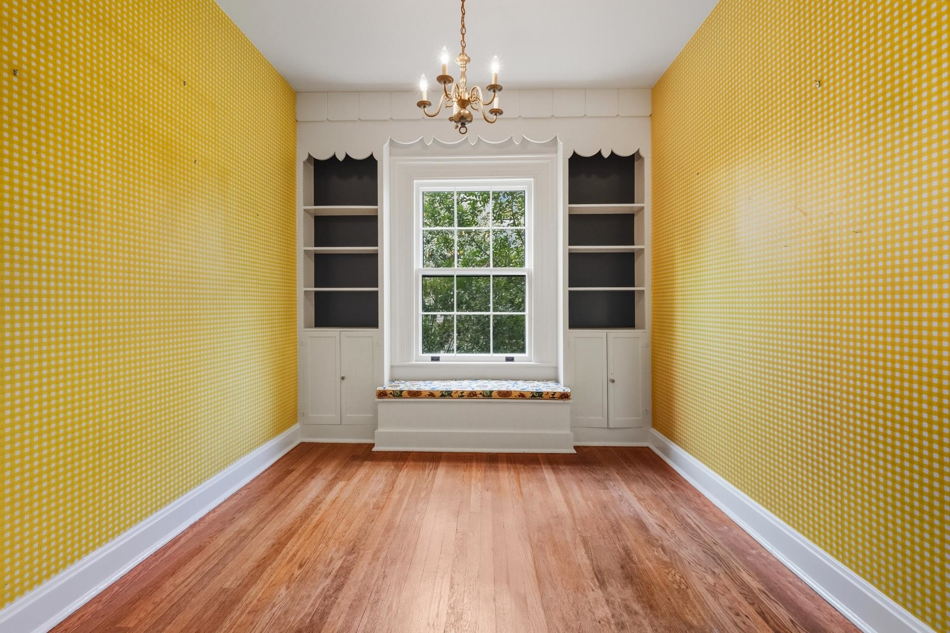 816 Prince St.
