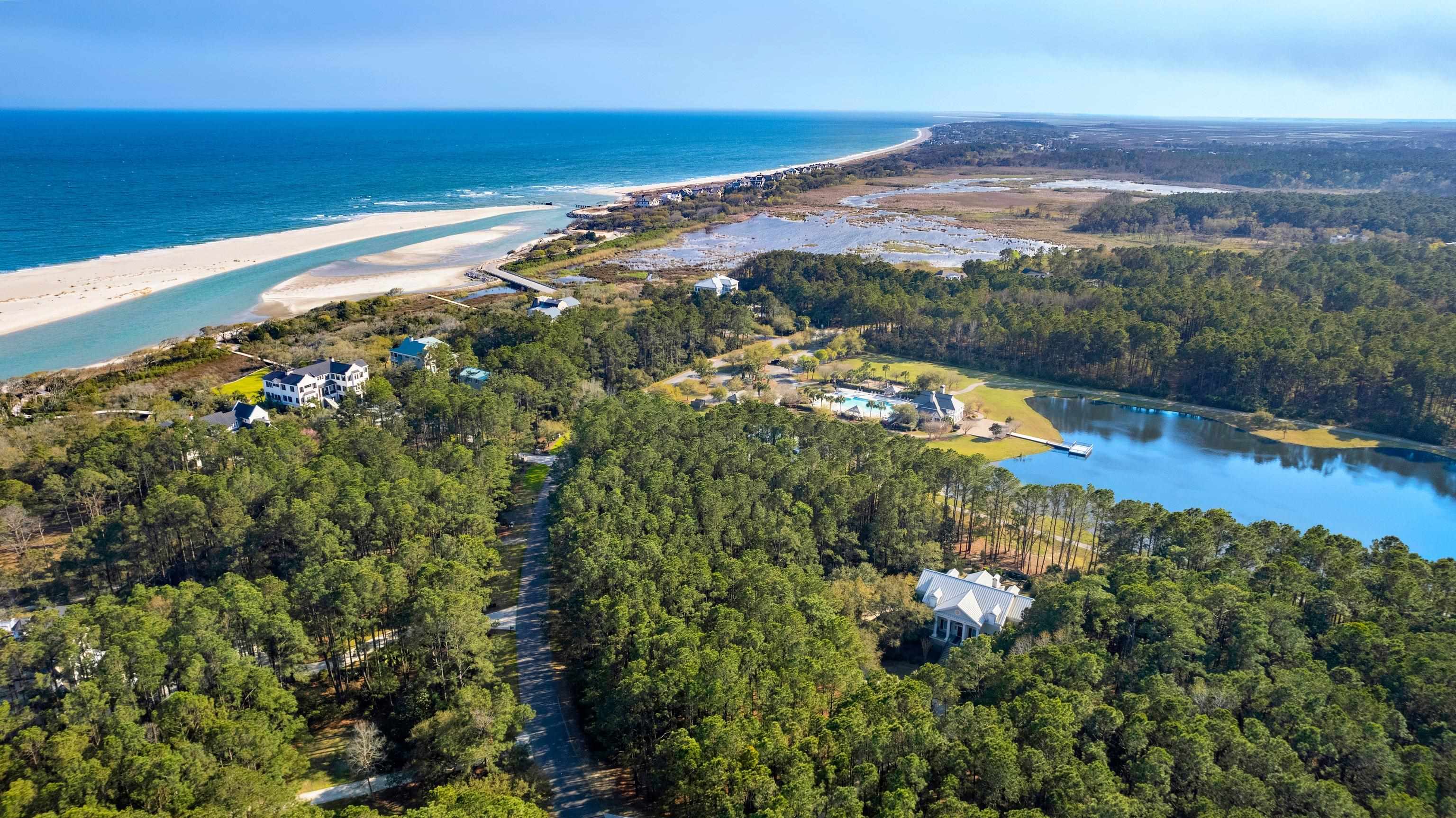 3067 Vanderbilt Blvd.