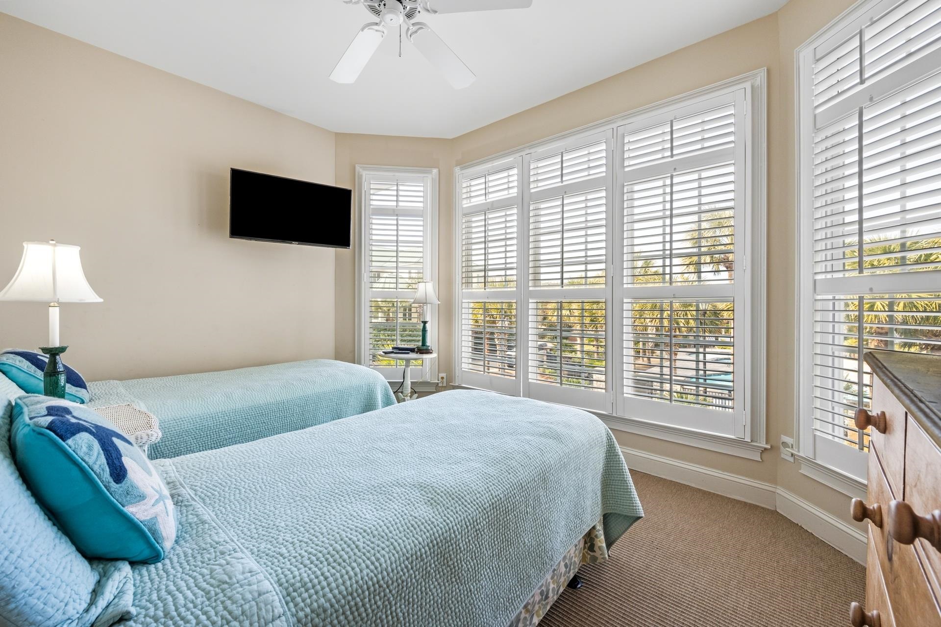 324 Sea Oats Circle