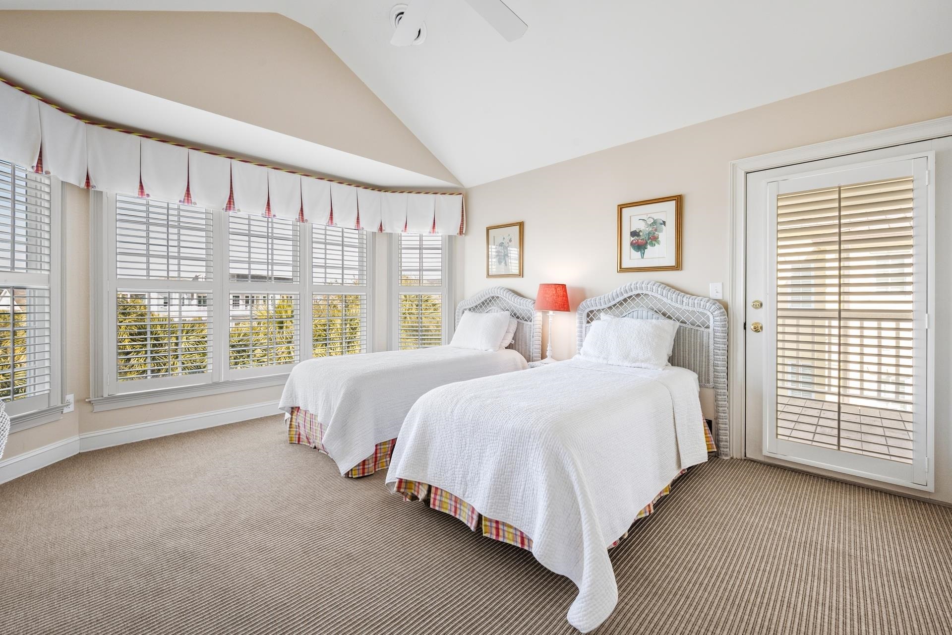 324 Sea Oats Circle