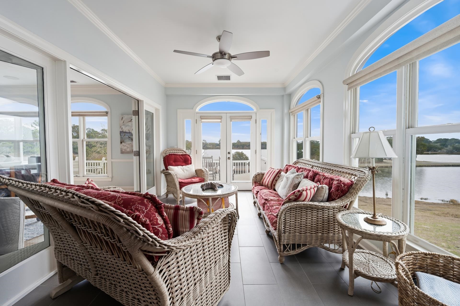 191 Marsh Lake Dr. Unit: 25