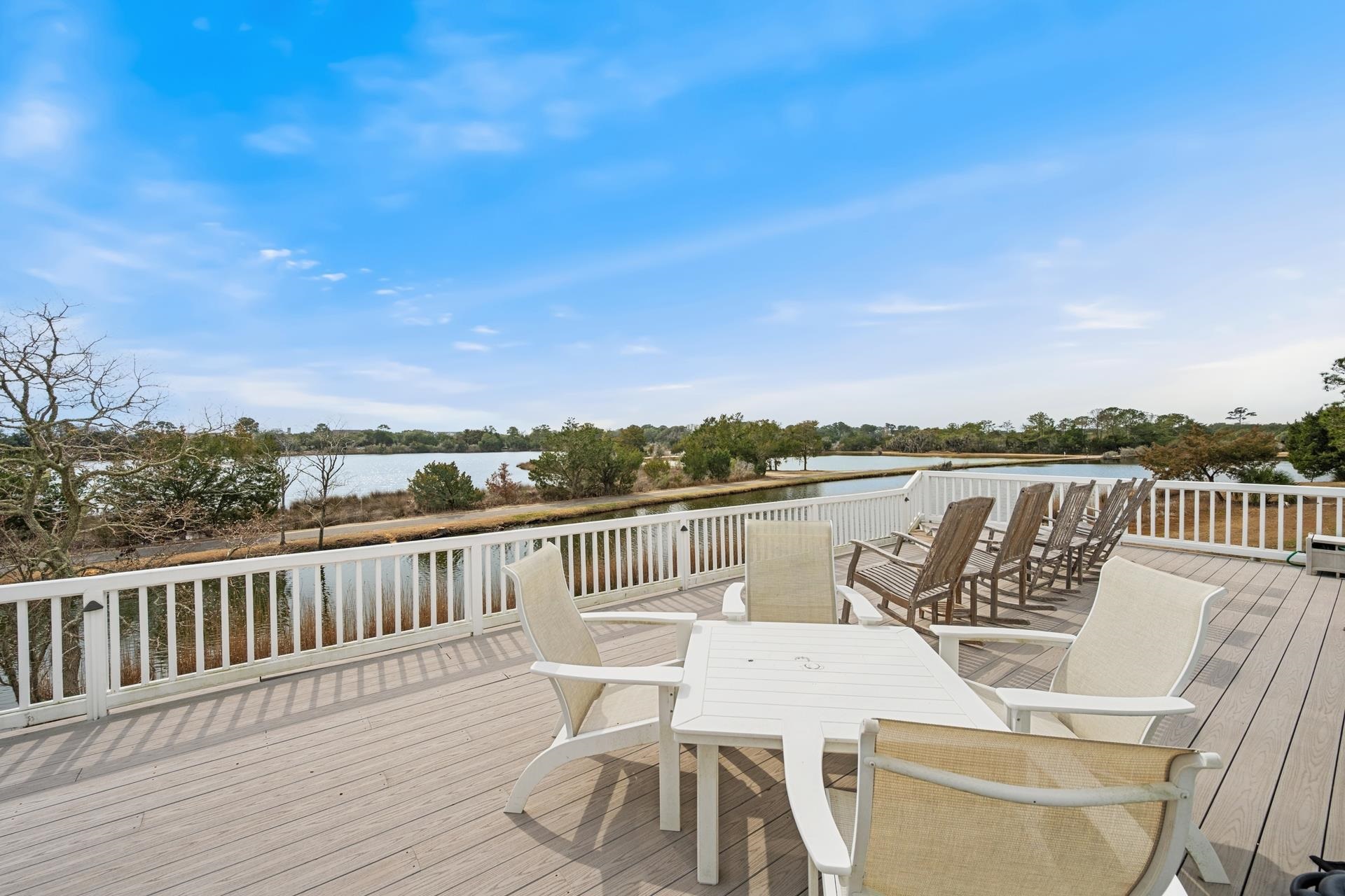 191 Marsh Lake Dr. Unit: 25