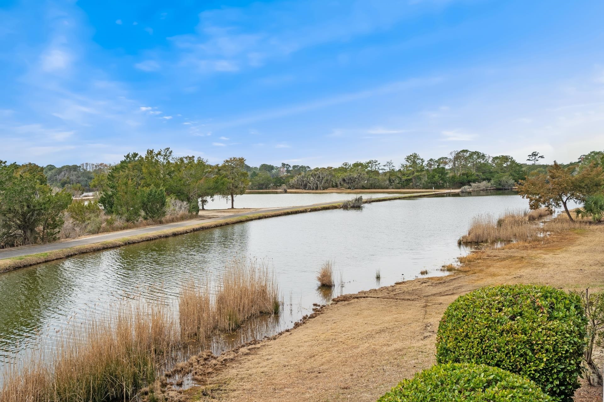 191 Marsh Lake Dr. Unit: 25