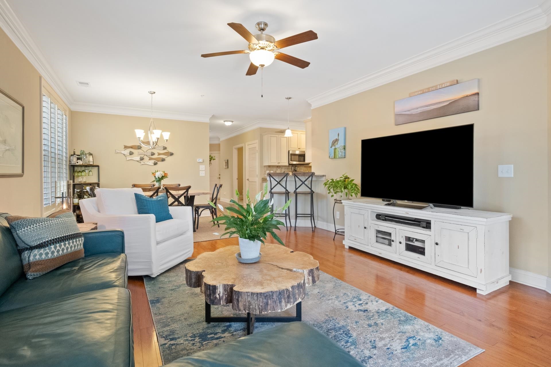 48 Mingo Dr. Unit: 2D