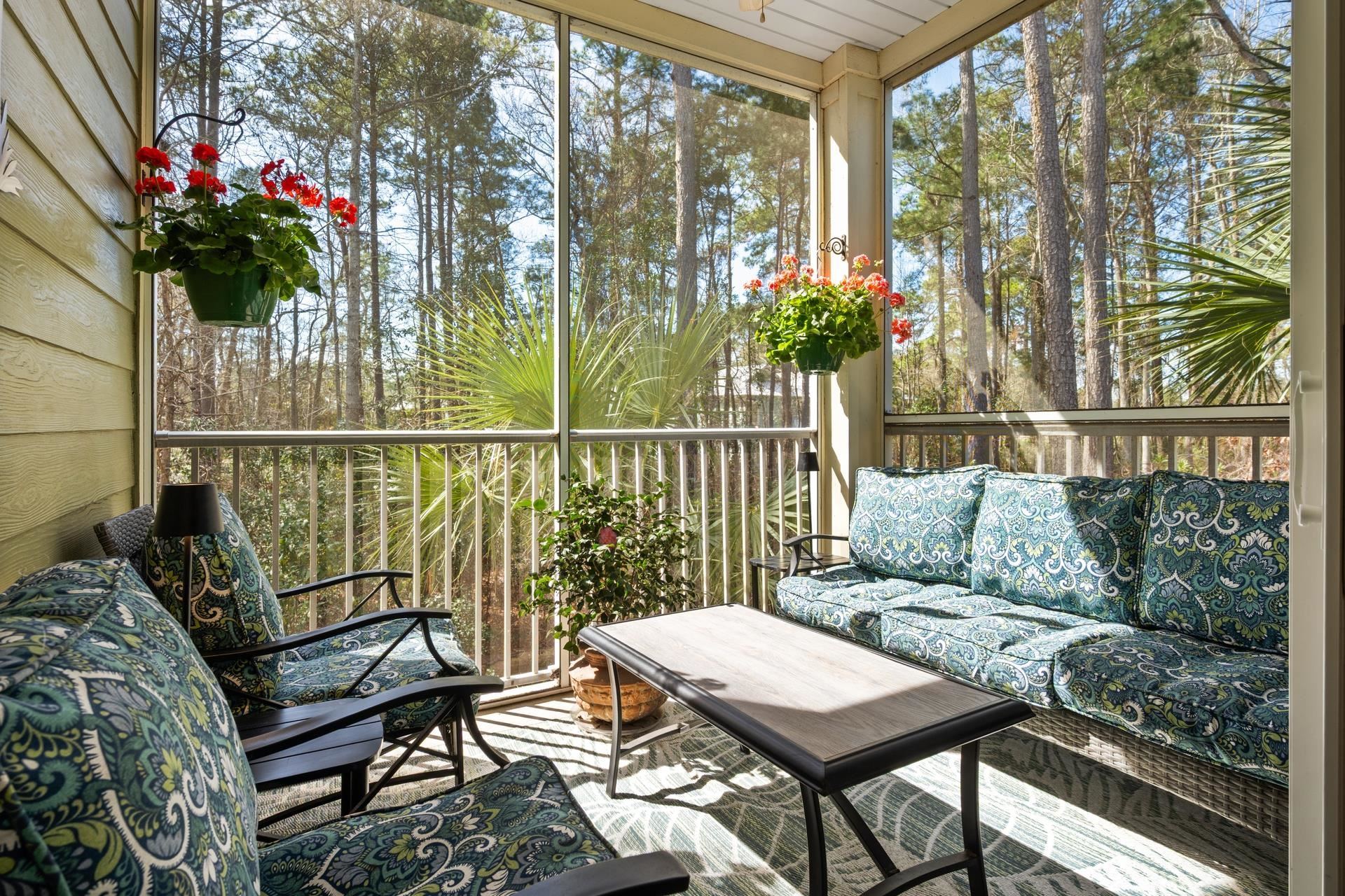 48 Mingo Dr. Unit: 2D