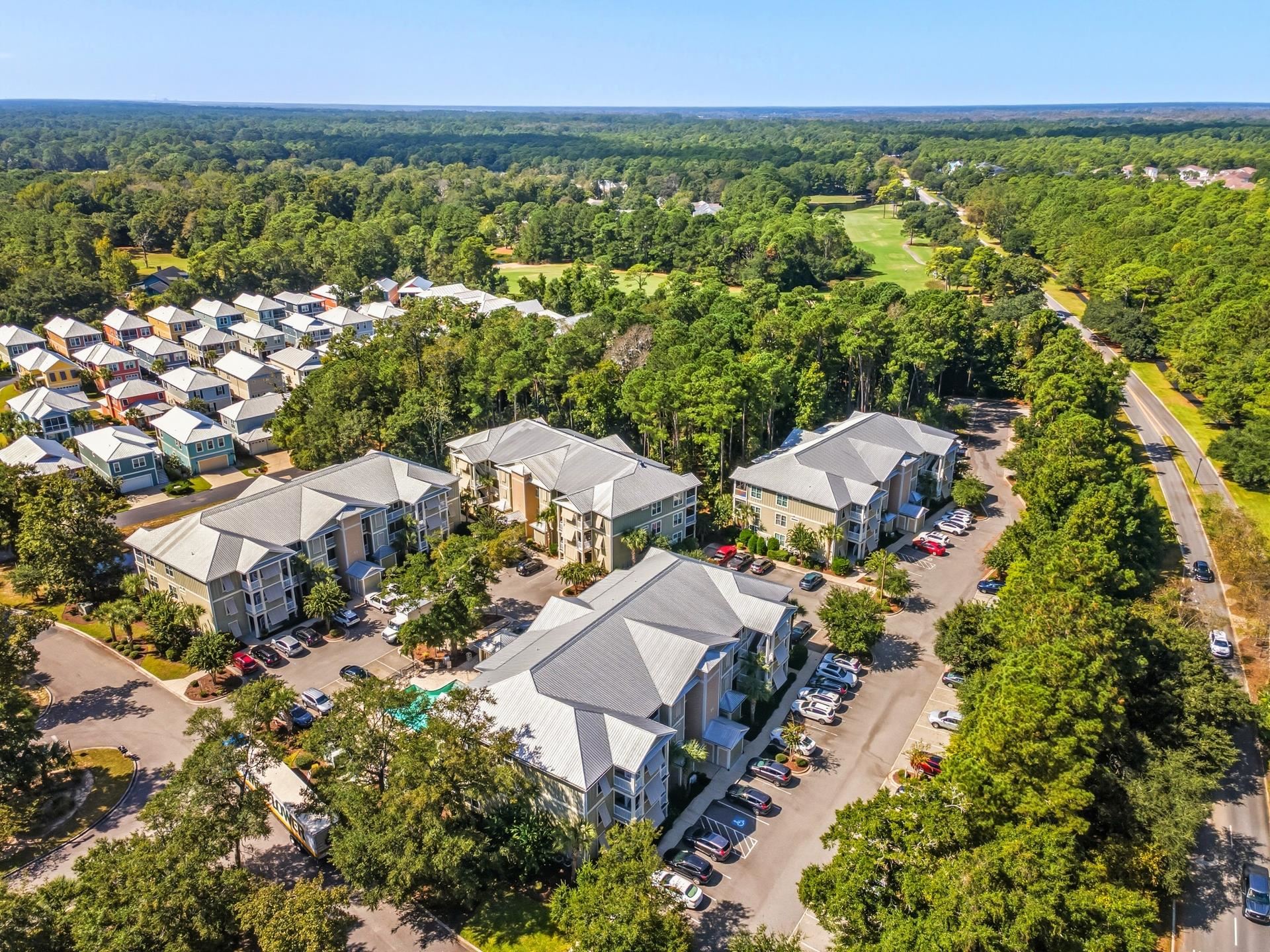 48 Mingo Dr. Unit: 2D