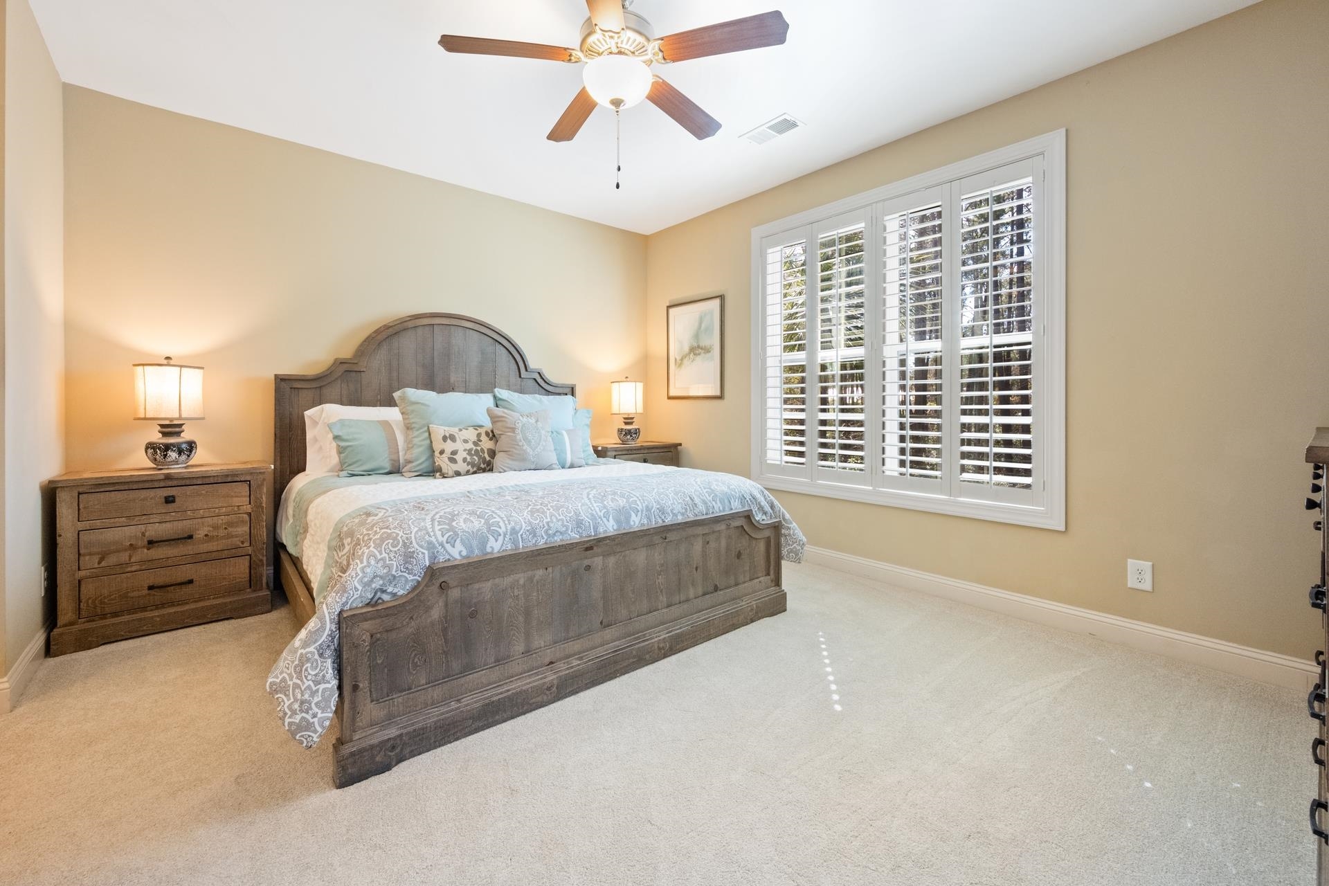 48 Mingo Dr. Unit: 2D