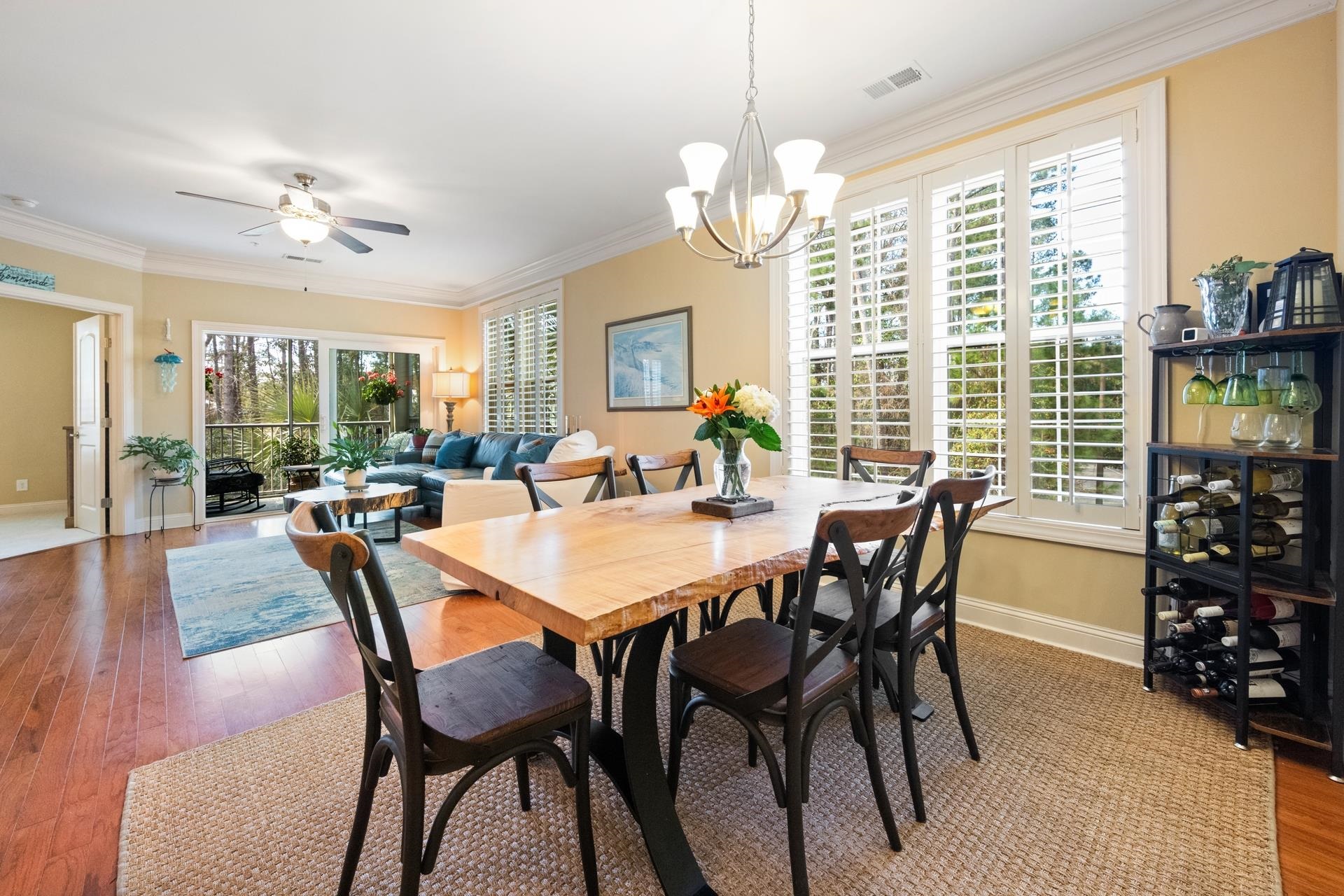 48 Mingo Dr. Unit: 2D