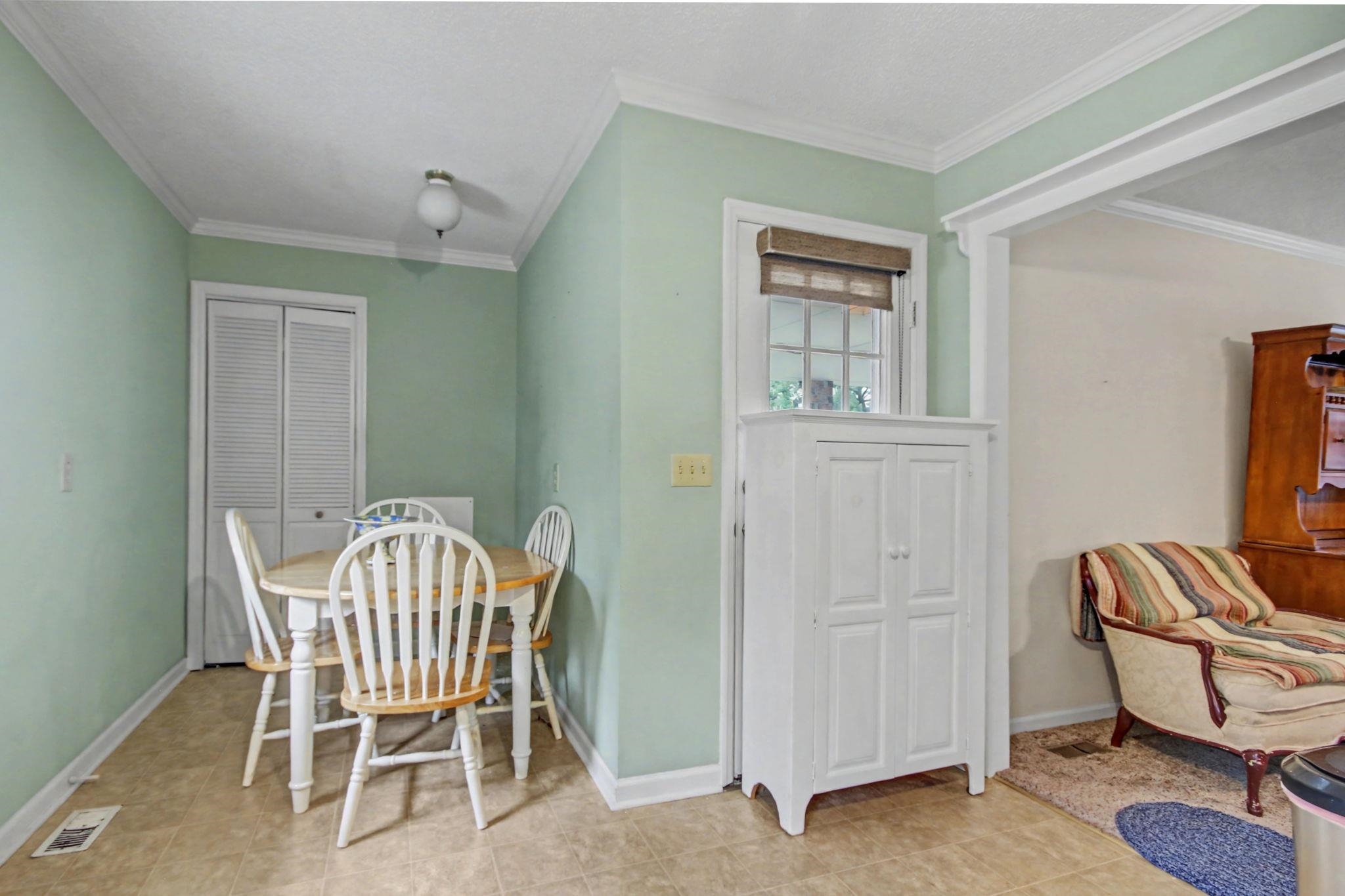 2713 Rion St.