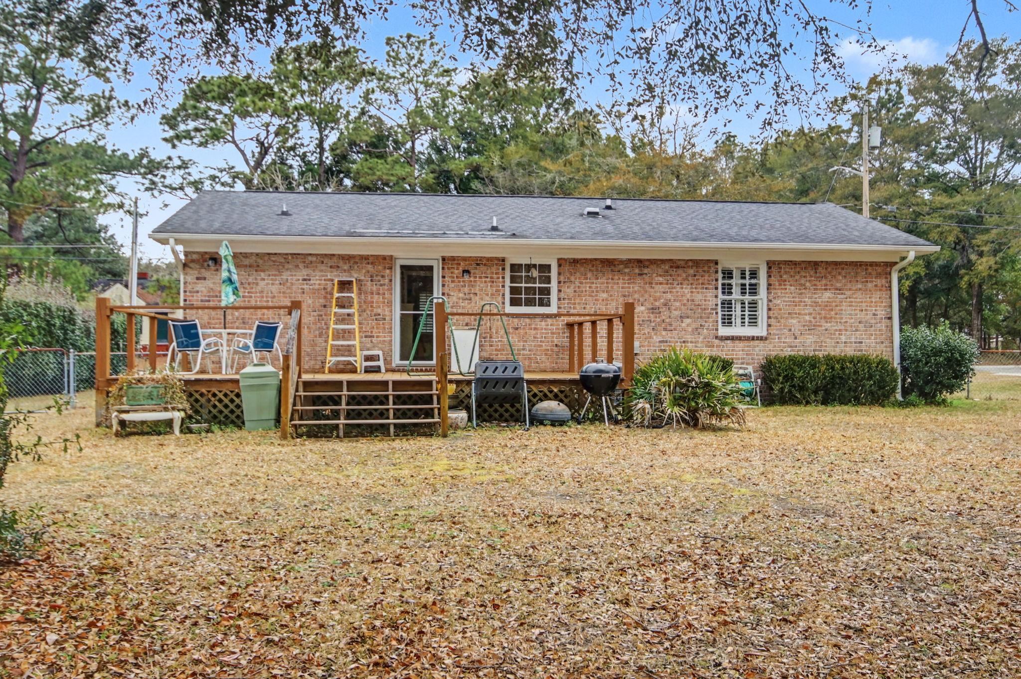 2713 Rion St.