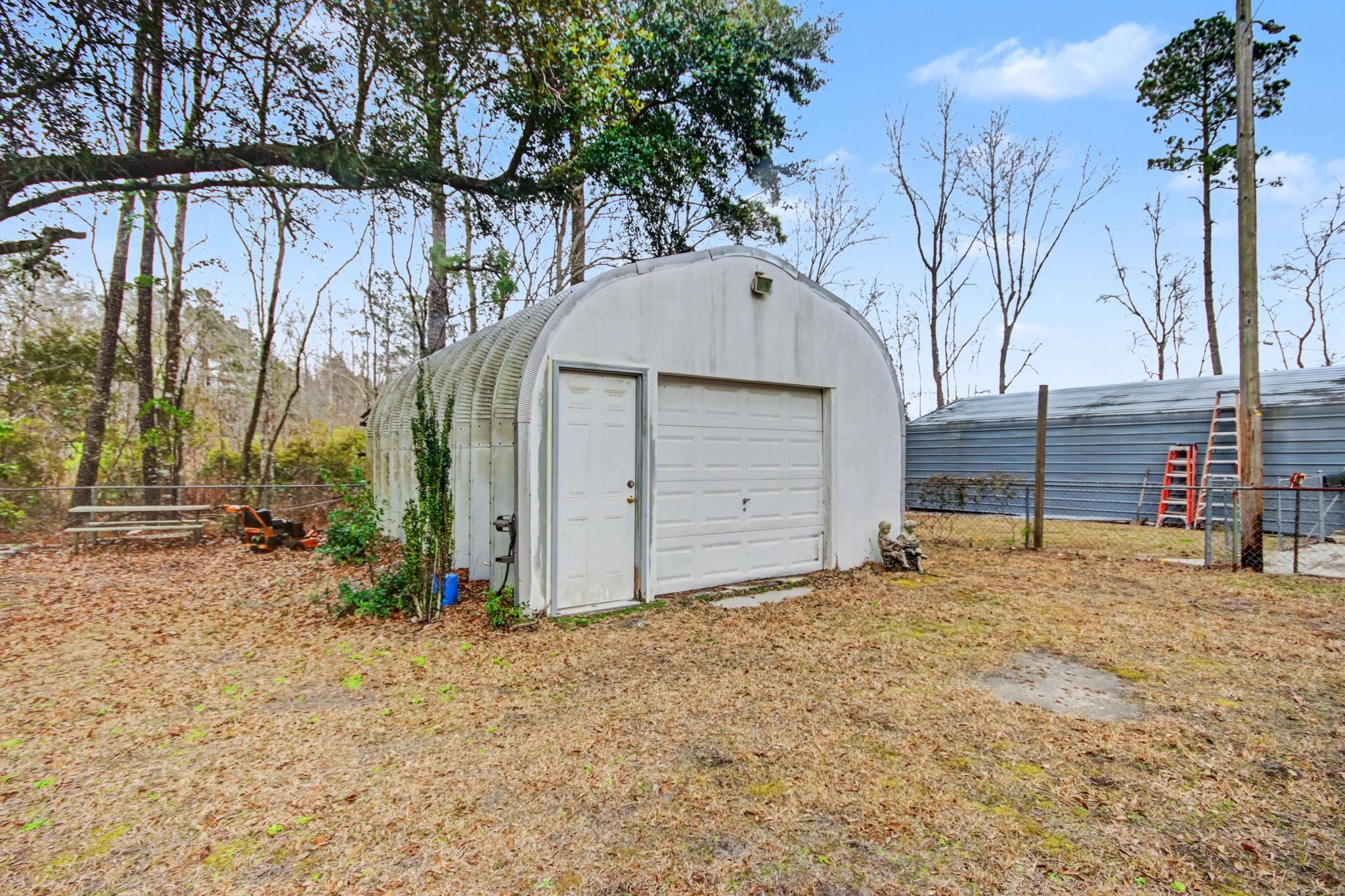 2713 Rion St.