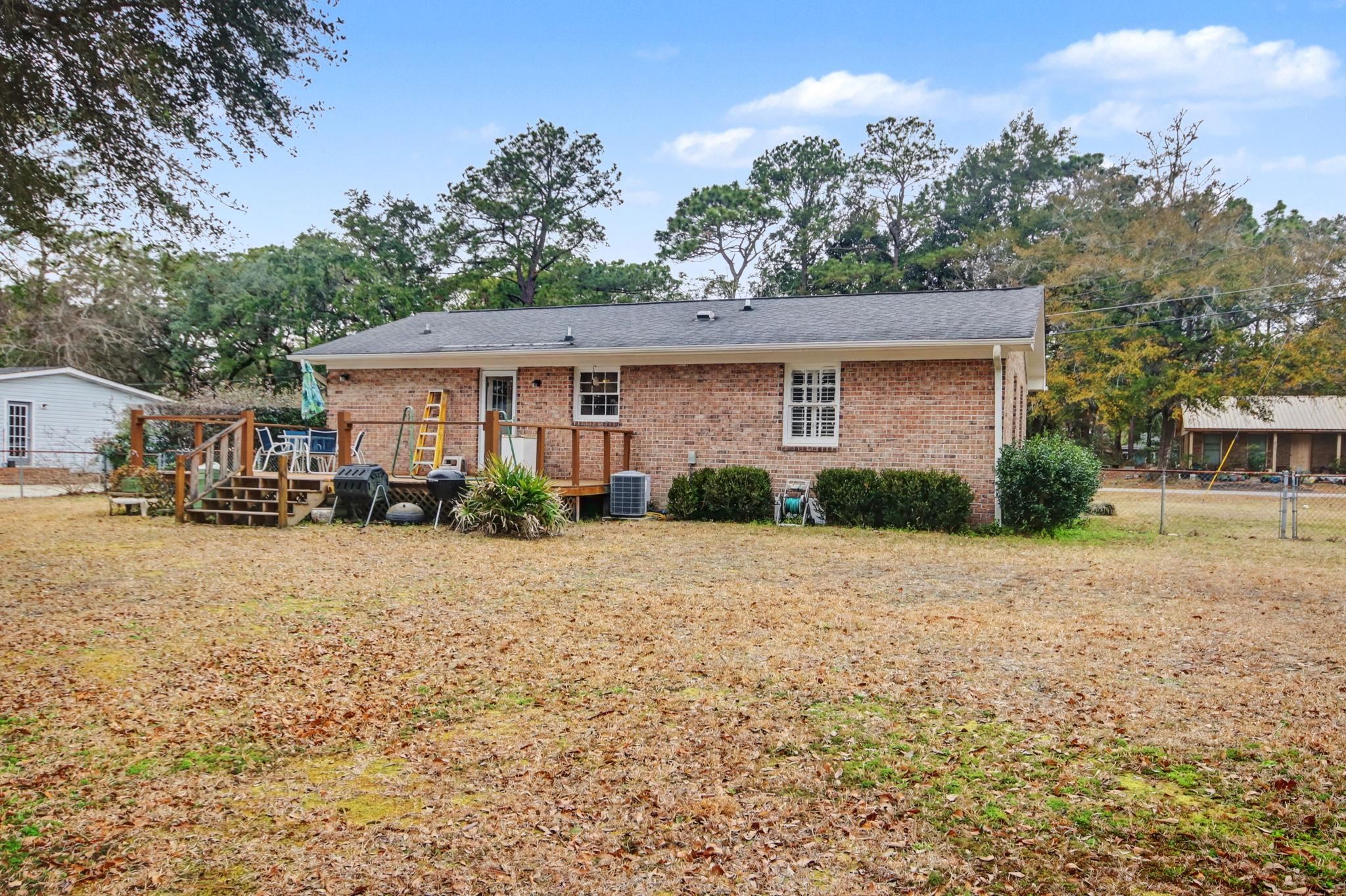 2713 Rion St.