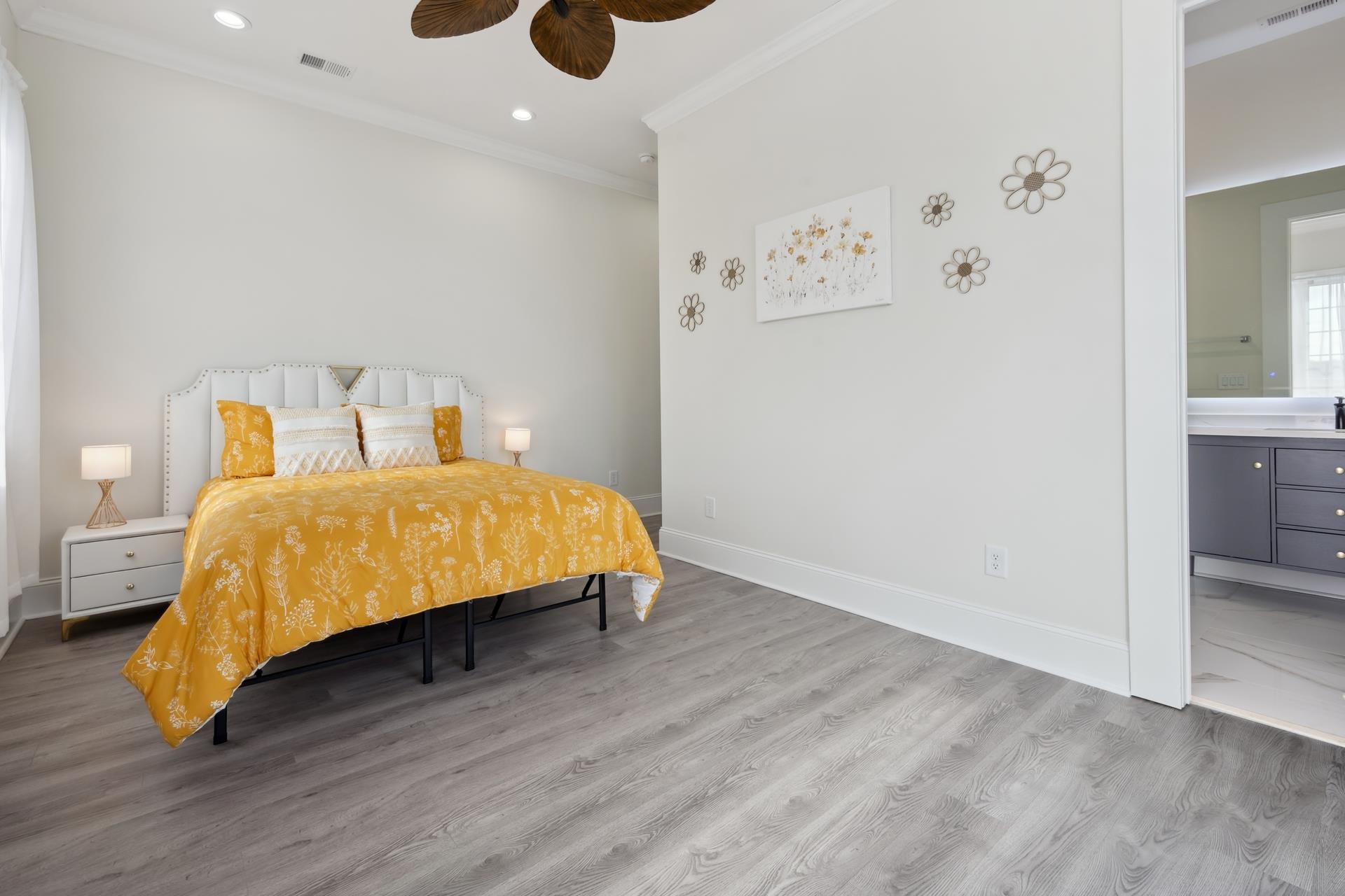 139 Pioneer Loop