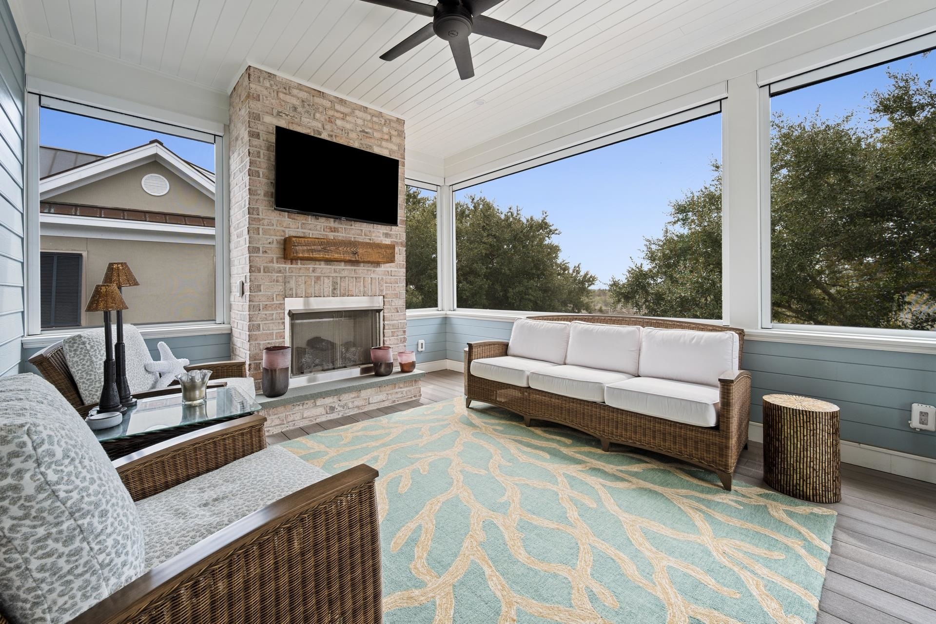 59 Nautica Way