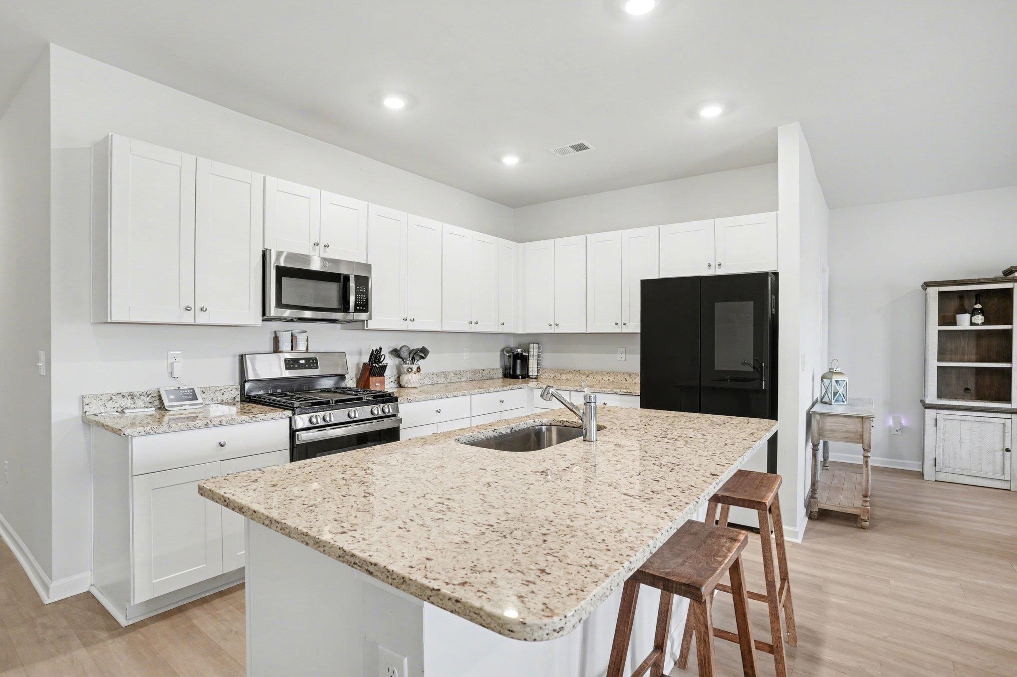 722 Colt Ct.