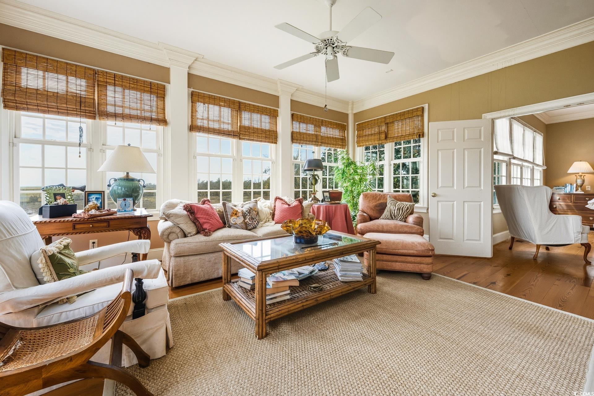 160 Colony Point Dr.