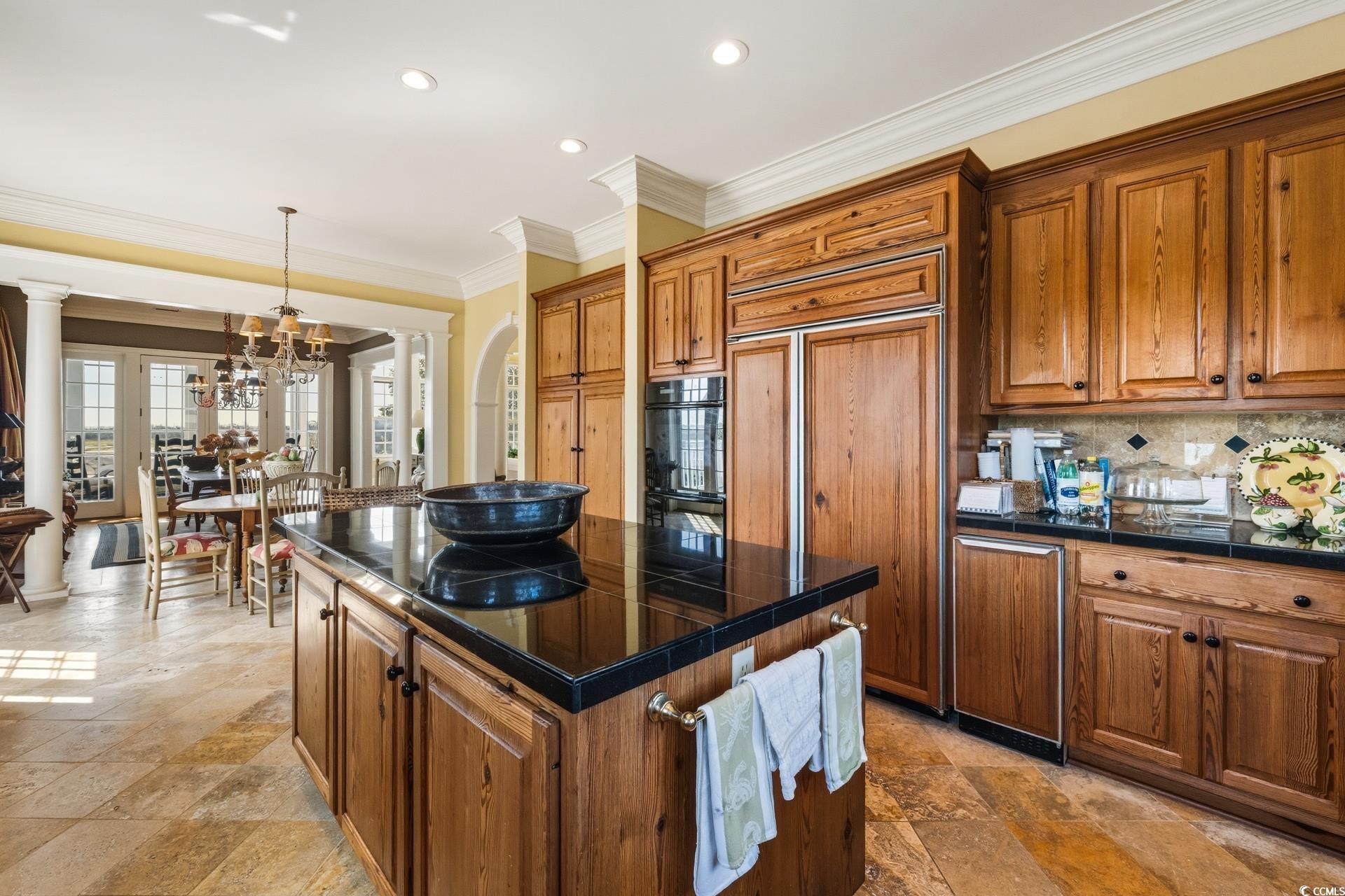 160 Colony Point Dr.