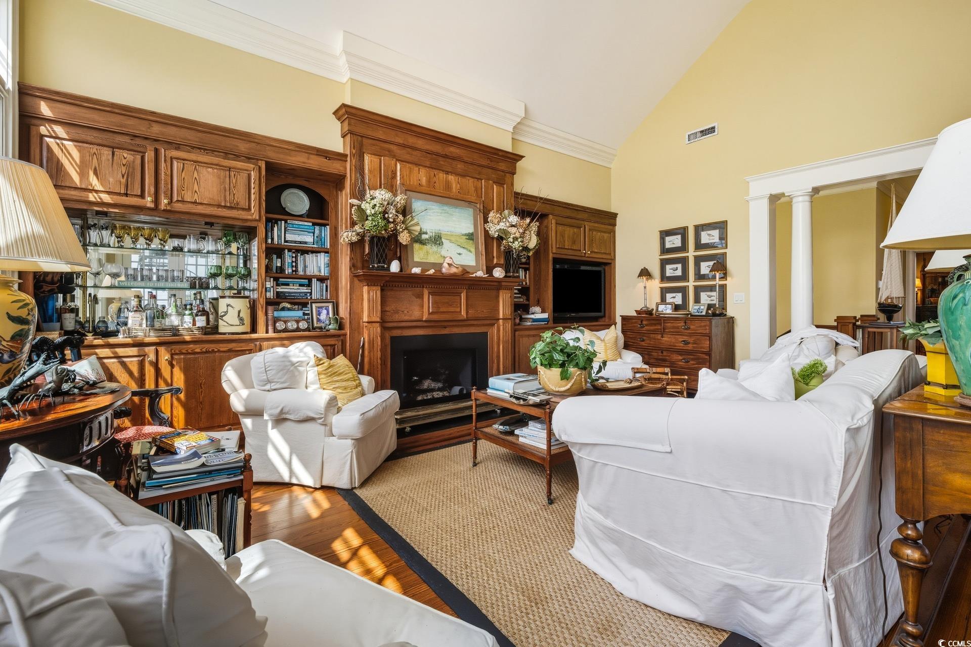 160 Colony Point Dr.