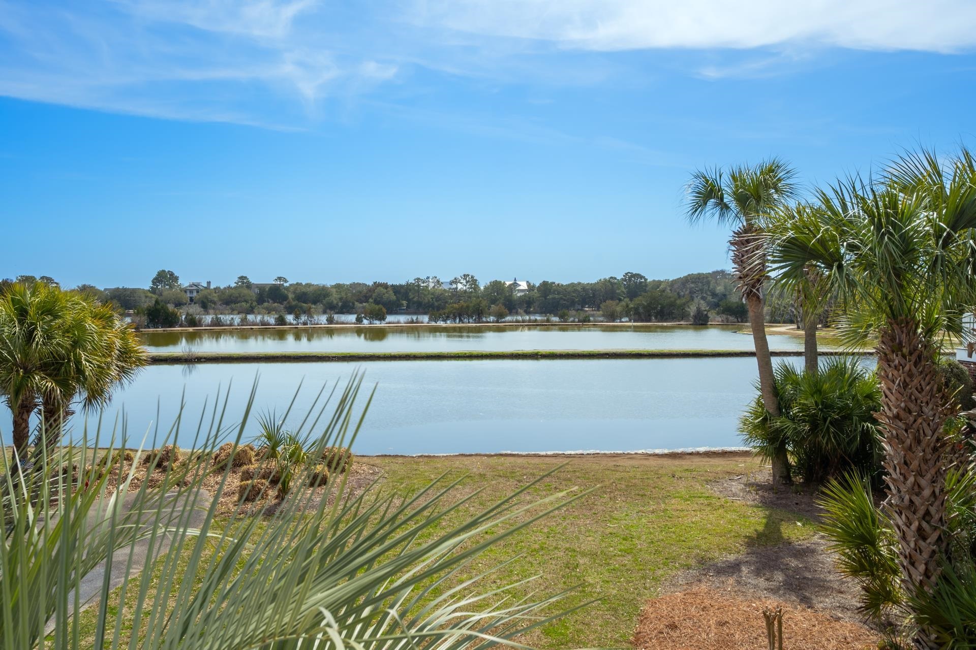 261 Marsh Lake Dr. Unit: 19