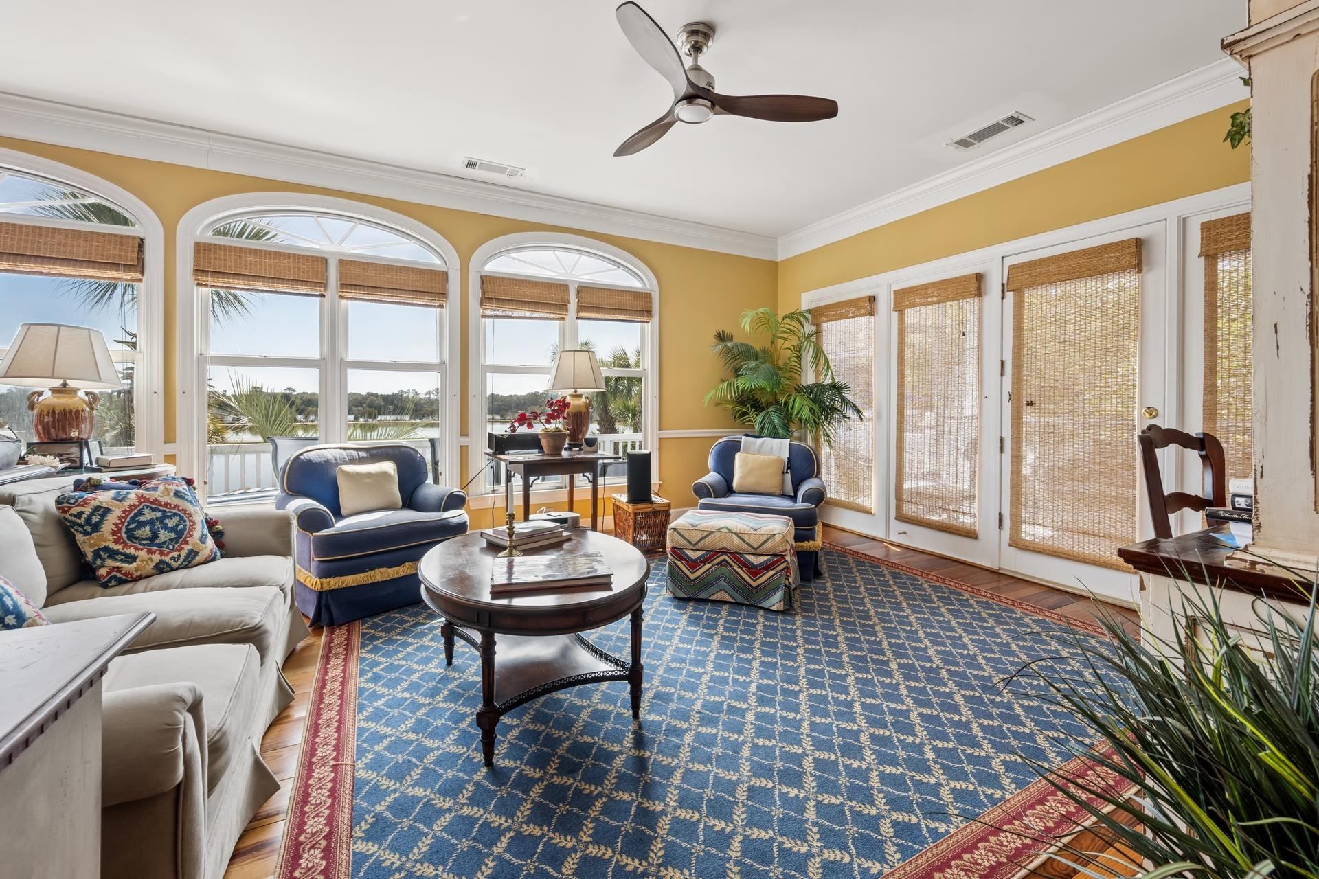 261 Marsh Lake Dr. Unit: 19