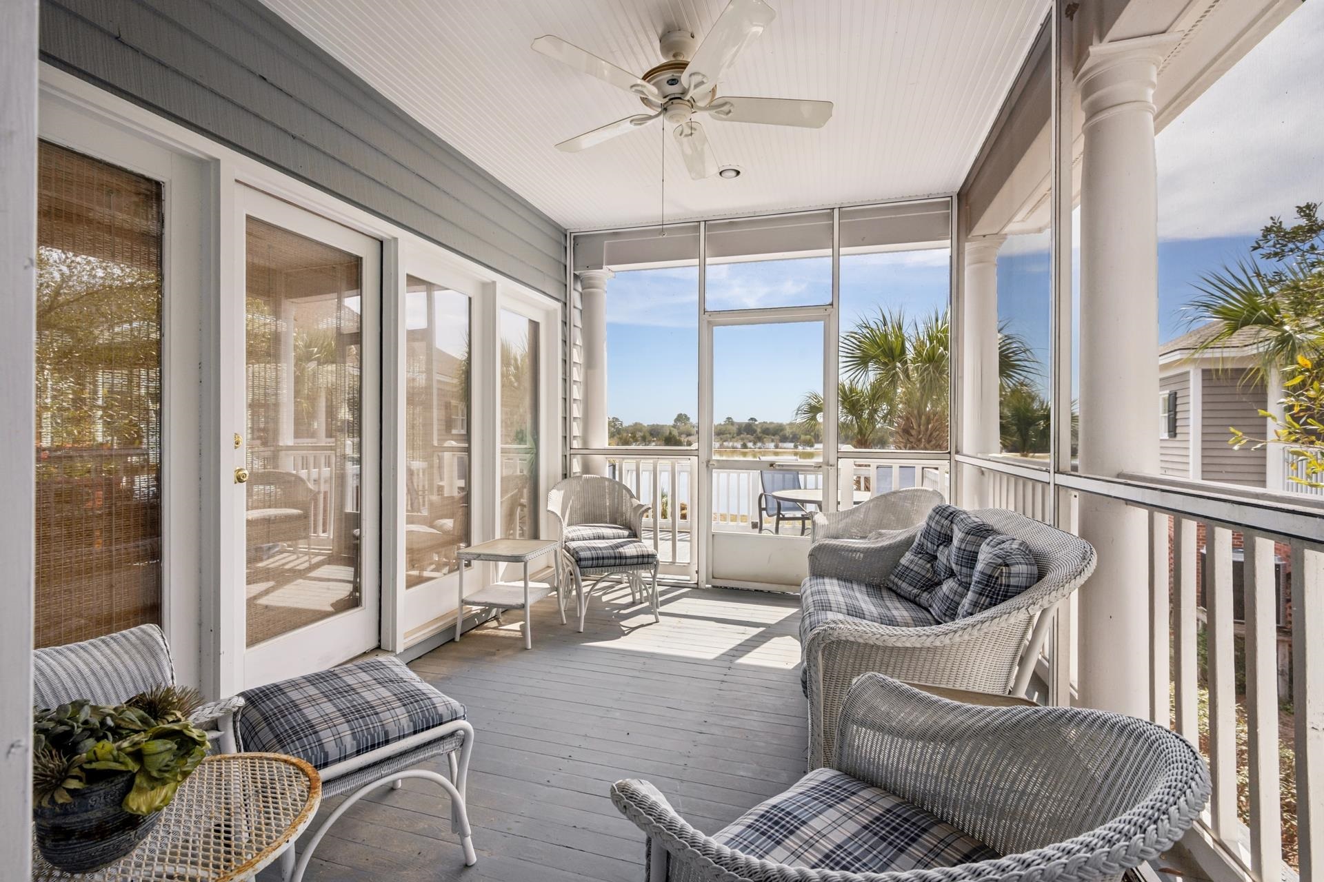 261 Marsh Lake Dr. Unit: 19