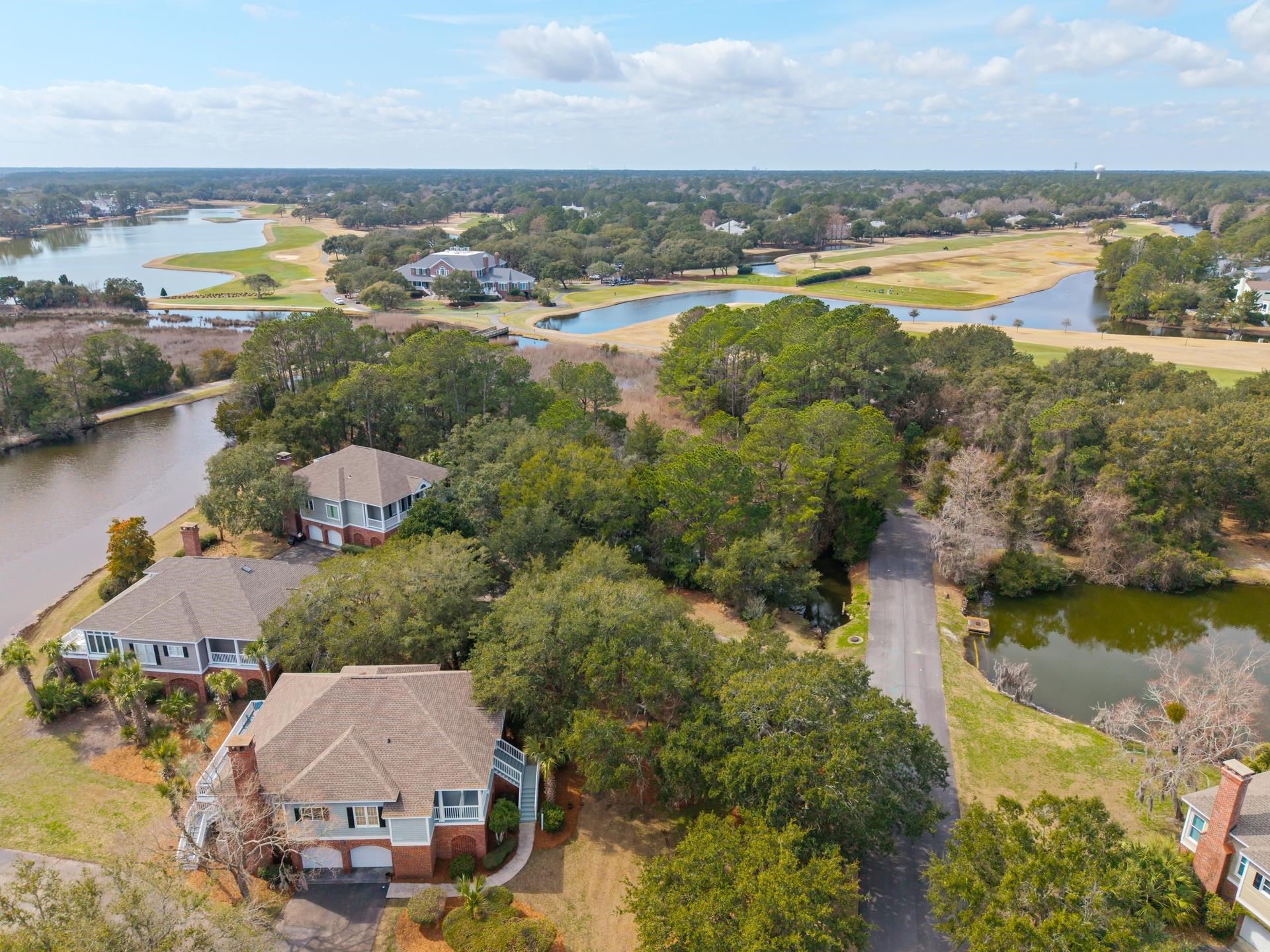 261 Marsh Lake Dr. Unit: 19